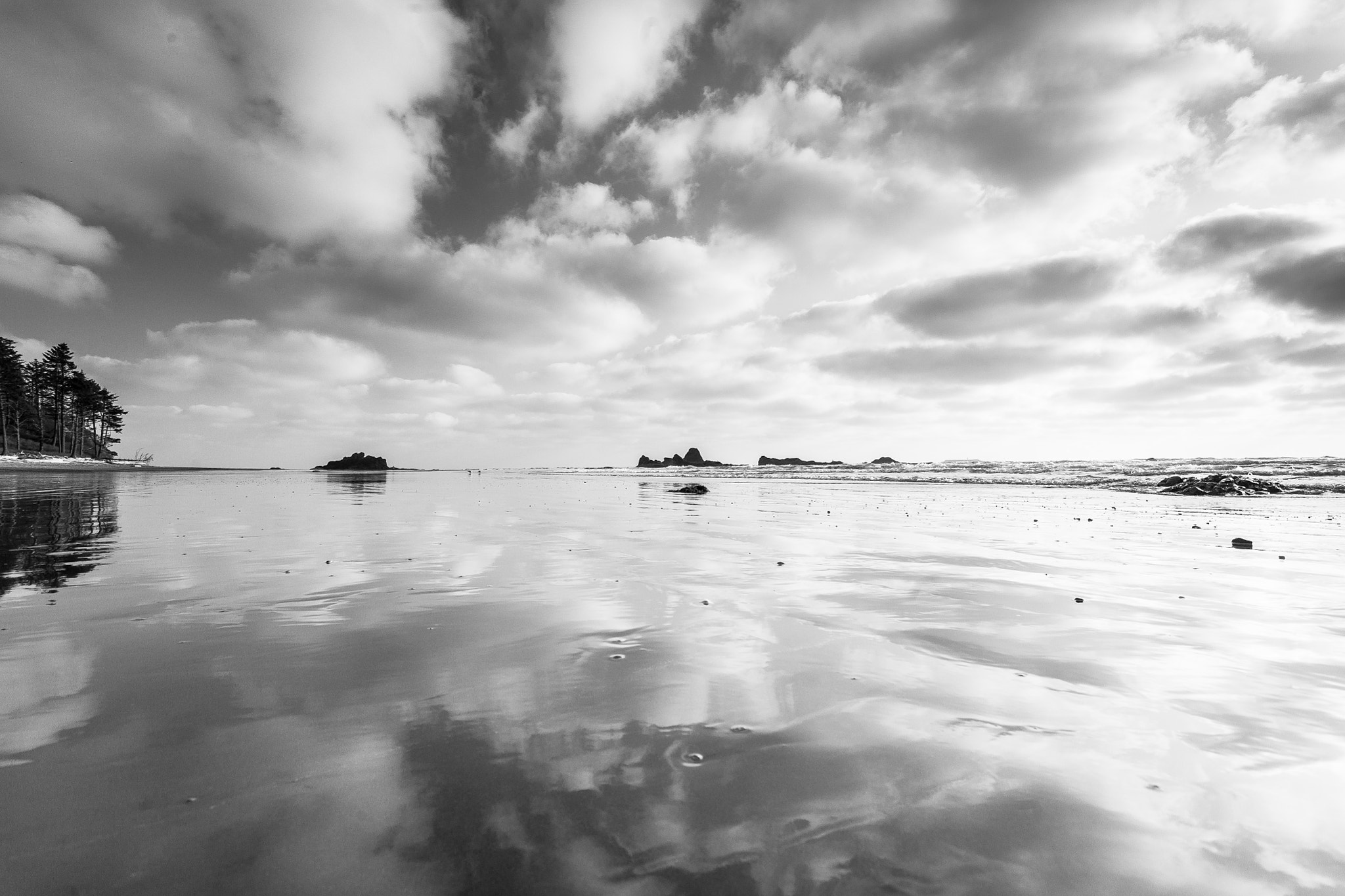Canon EOS 5D + Canon EF 17-40mm F4L USM sample photo. Mirrored olympic photography