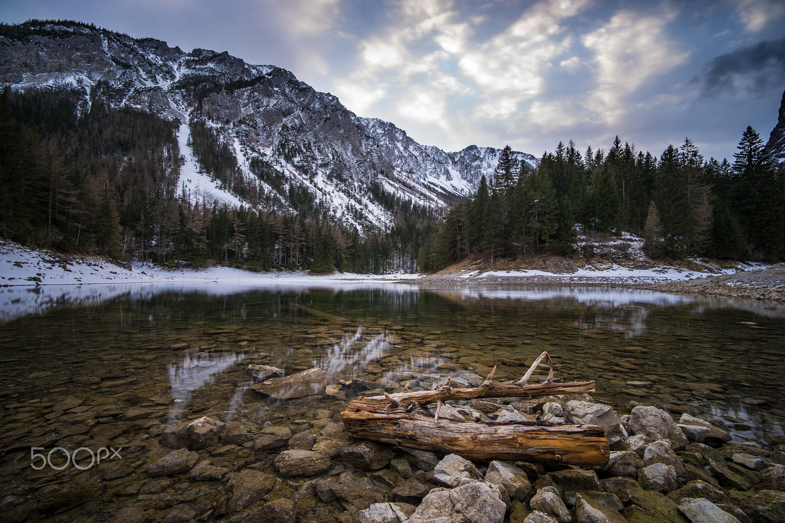 Sony a7 II + Voigtlander SUPER WIDE-HELIAR 15mm F4.5 III sample photo. Grüner see photography