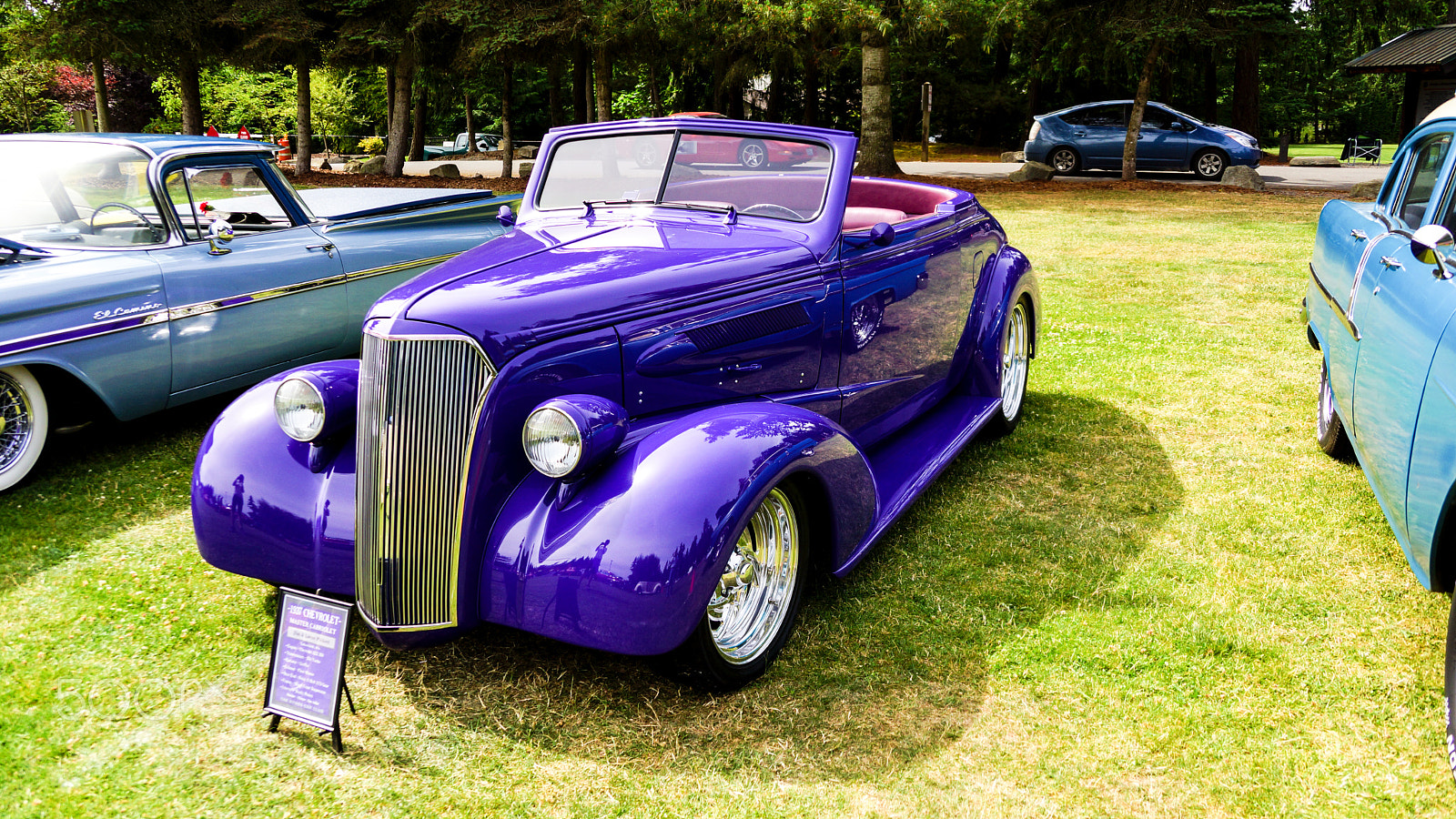 Sony DT 18-135mm F3.5-5.6 SAM sample photo. Hot rod show photography