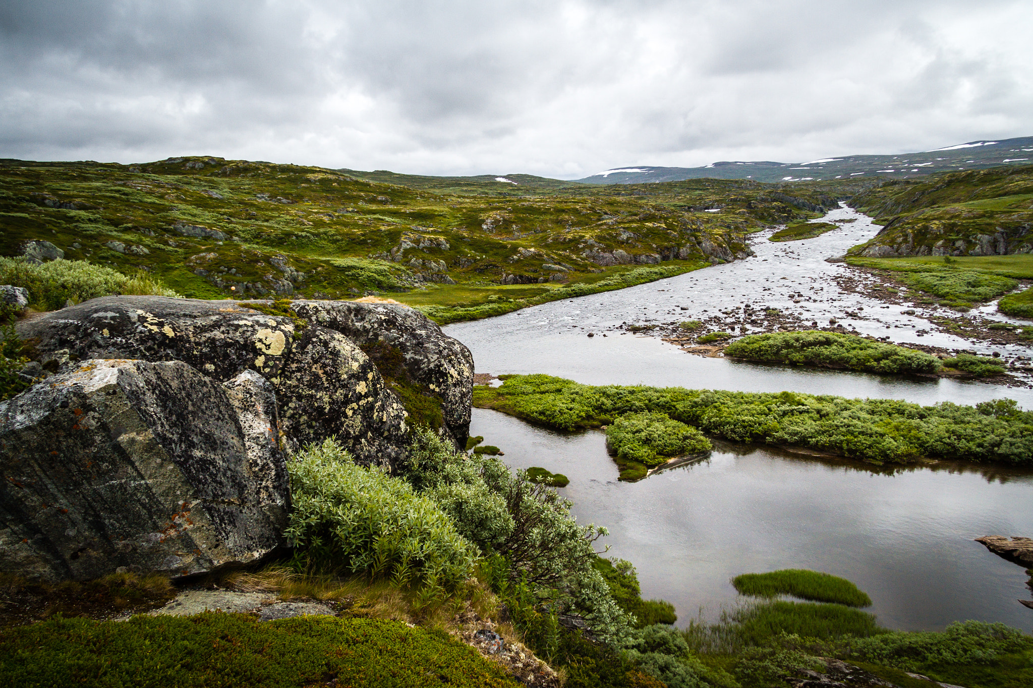 Canon EF-S 17-85mm F4-5.6 IS USM sample photo. Bjoreio river on hardangervidda photography
