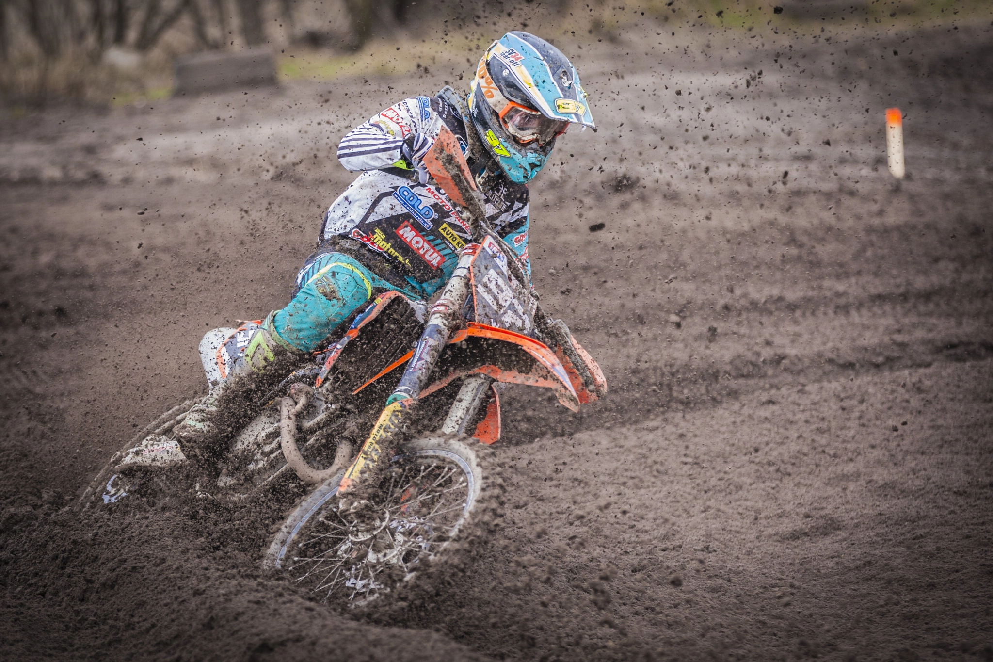 Canon EOS-1D Mark III sample photo. Season warm-up race photography