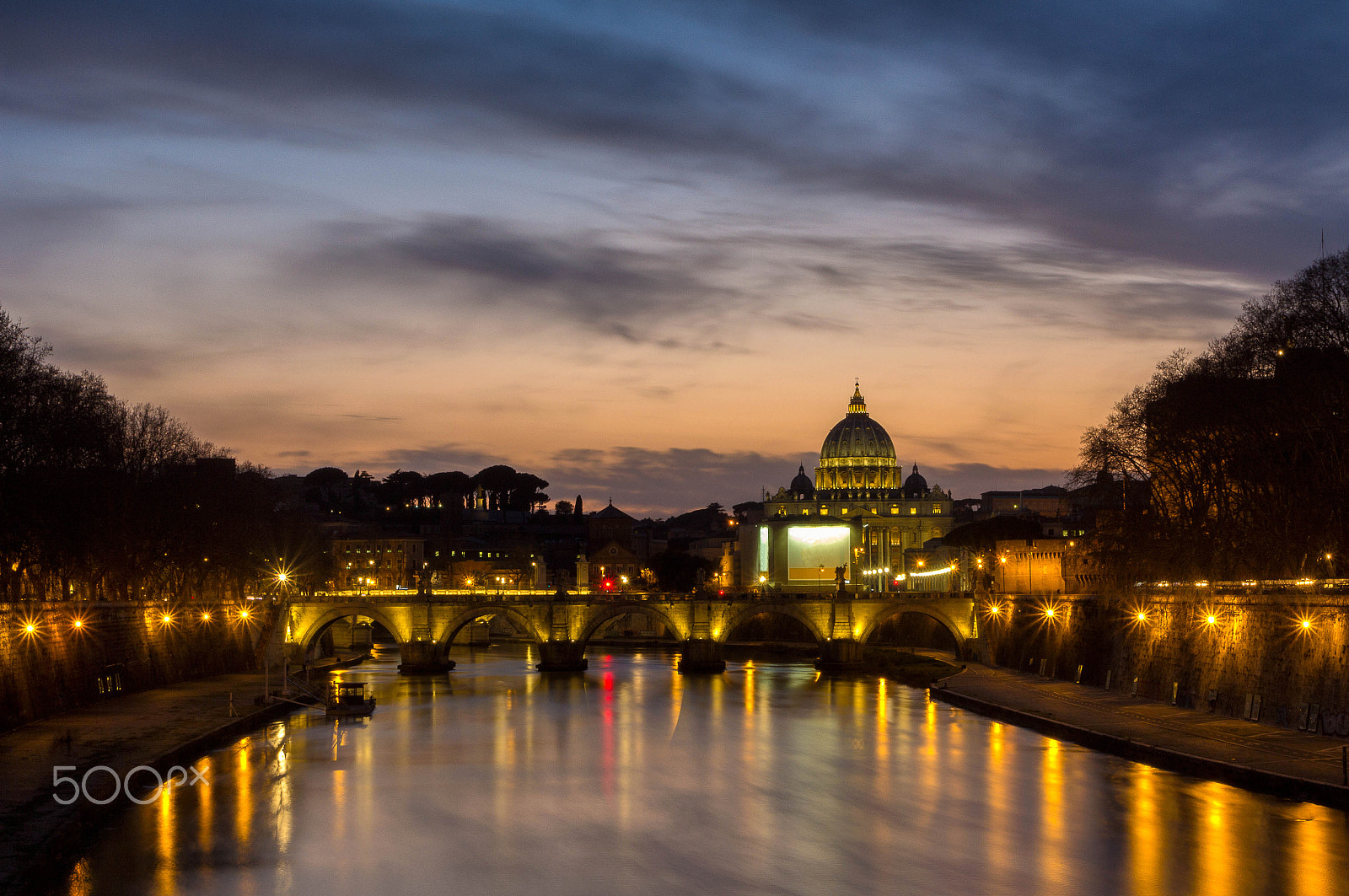 Canon EOS 60D + Canon EF 17-40mm F4L USM sample photo. Umberto's sunset photography