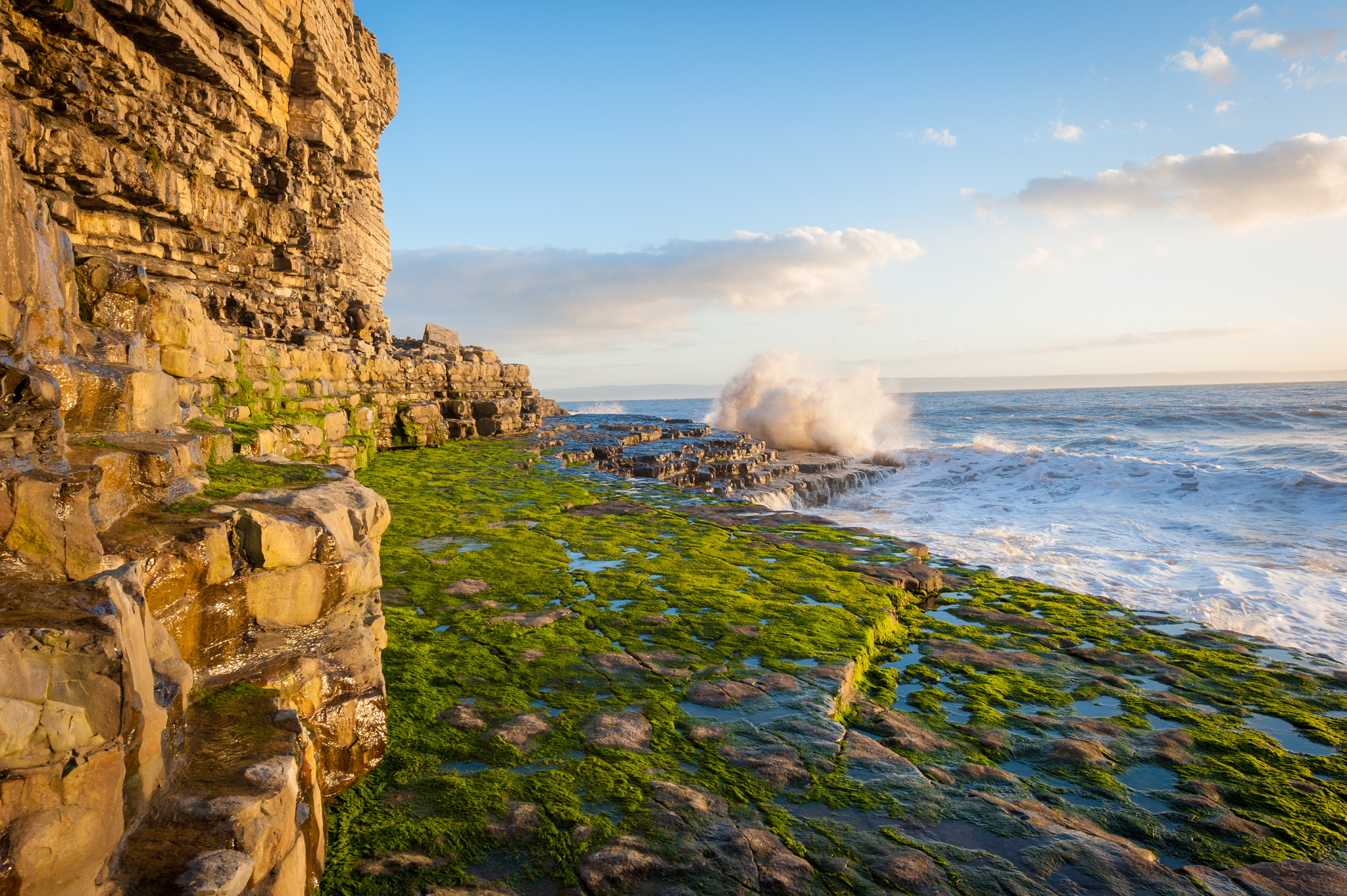 Nikon AF-S Nikkor 14-24mm F2.8G ED sample photo. Incoming tide photography