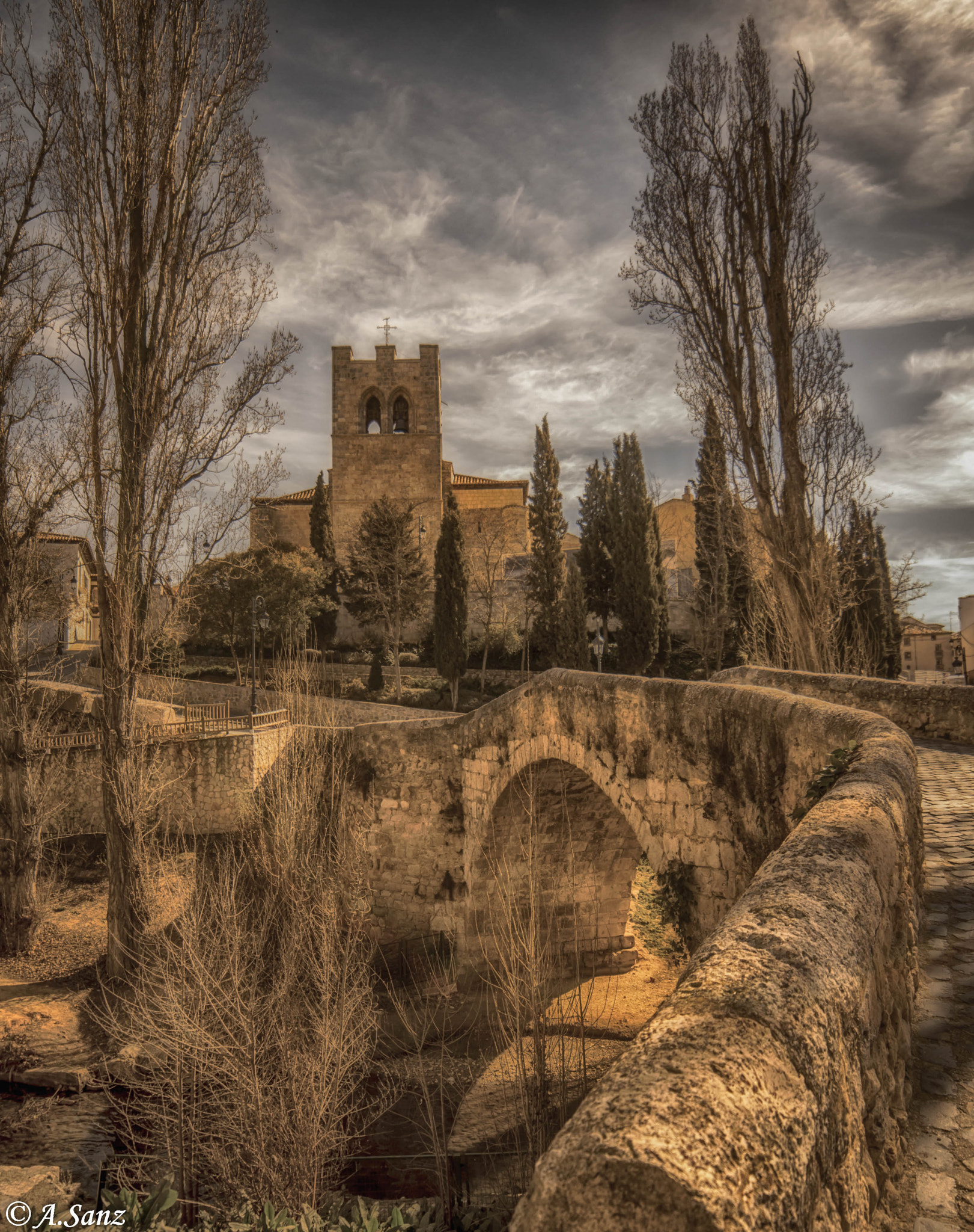 Samyang 14mm F2.8 ED AS IF UMC sample photo. San juan y puente romano photography