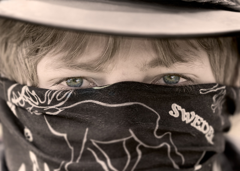 Canon EOS 30D + Canon EF 70-200mm F2.8L IS USM sample photo. Masked boy photography