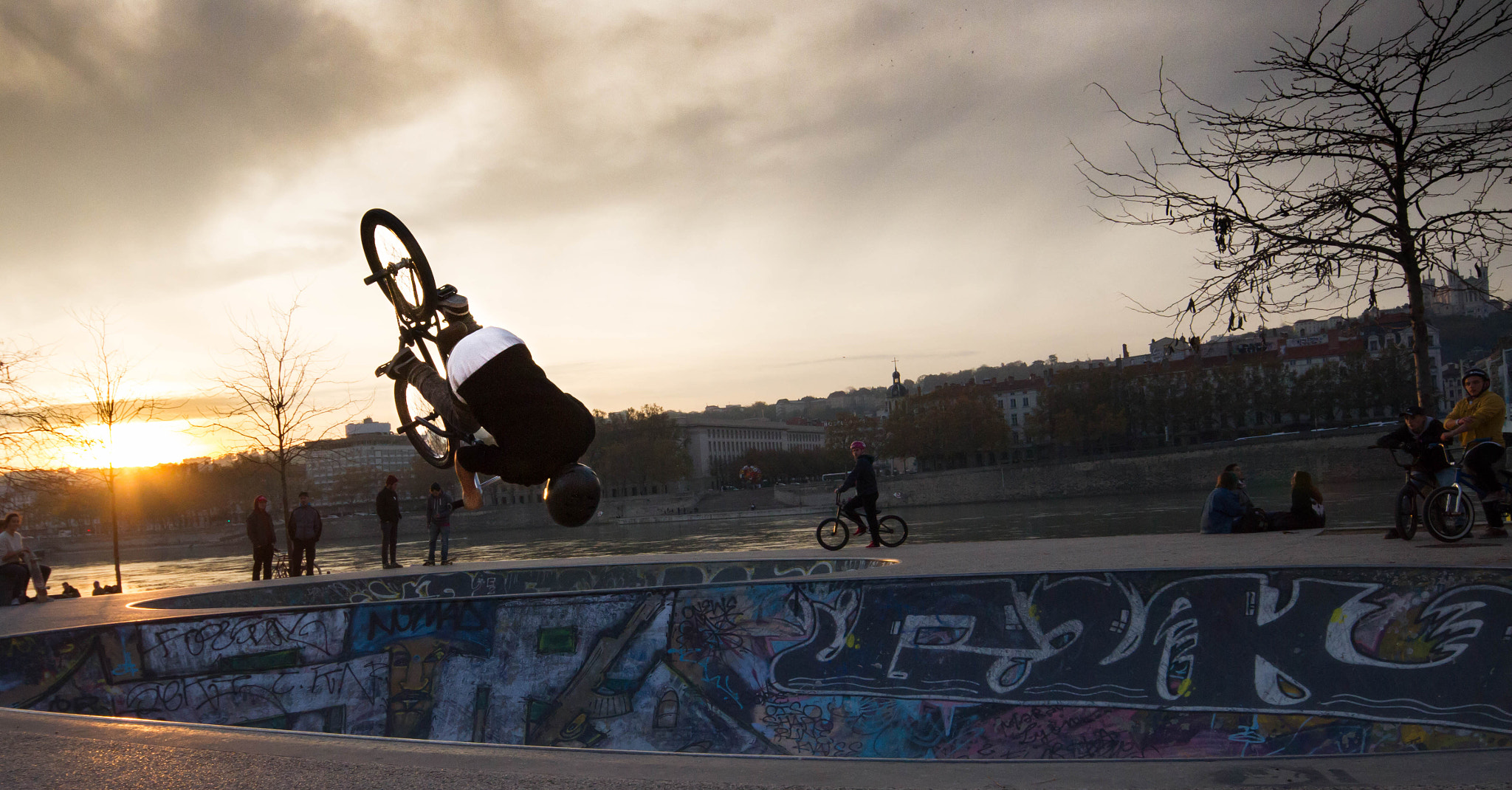 Canon EOS 7D sample photo. The bowl photography