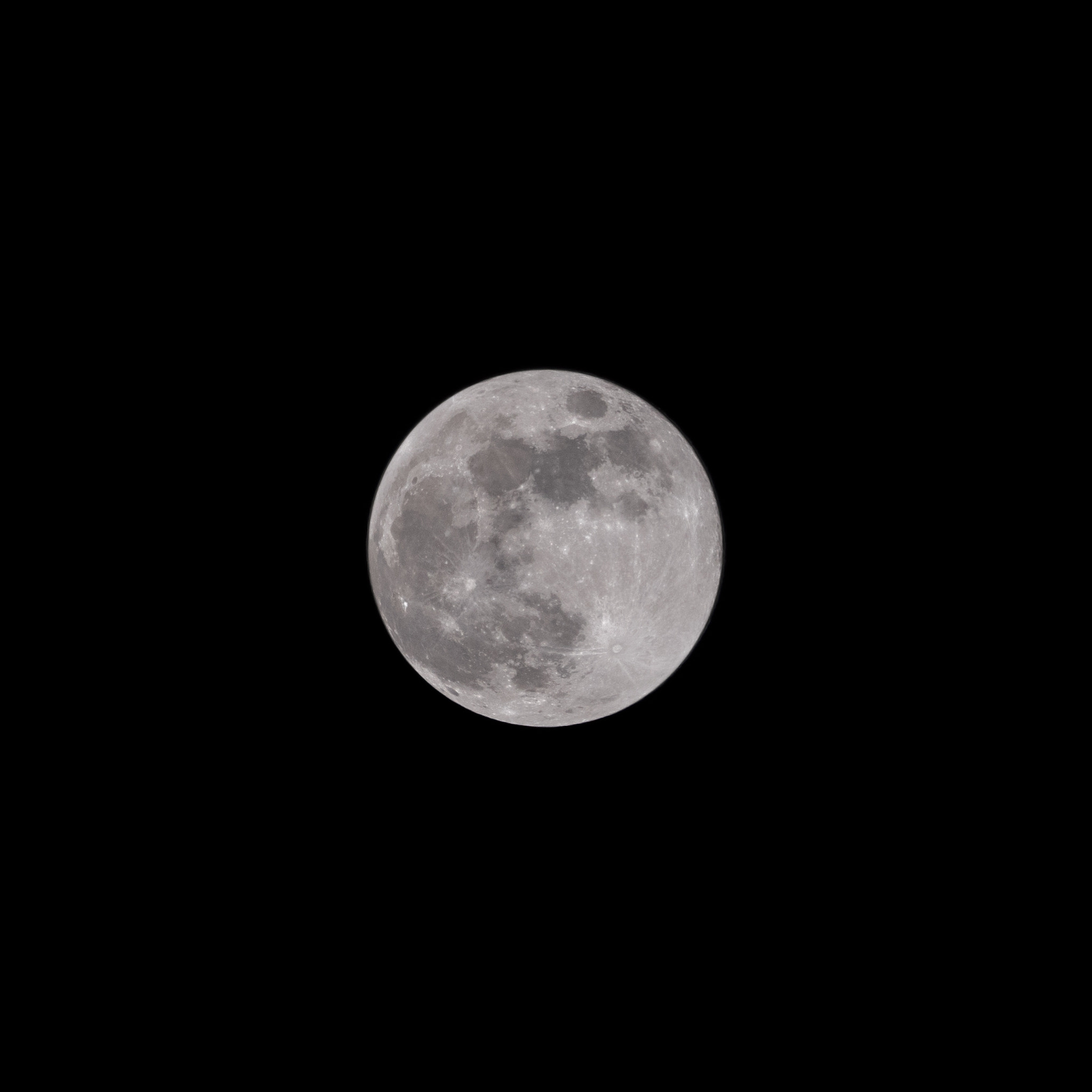 Olympus OM-D E-M5 II sample photo. Full moon in march photography