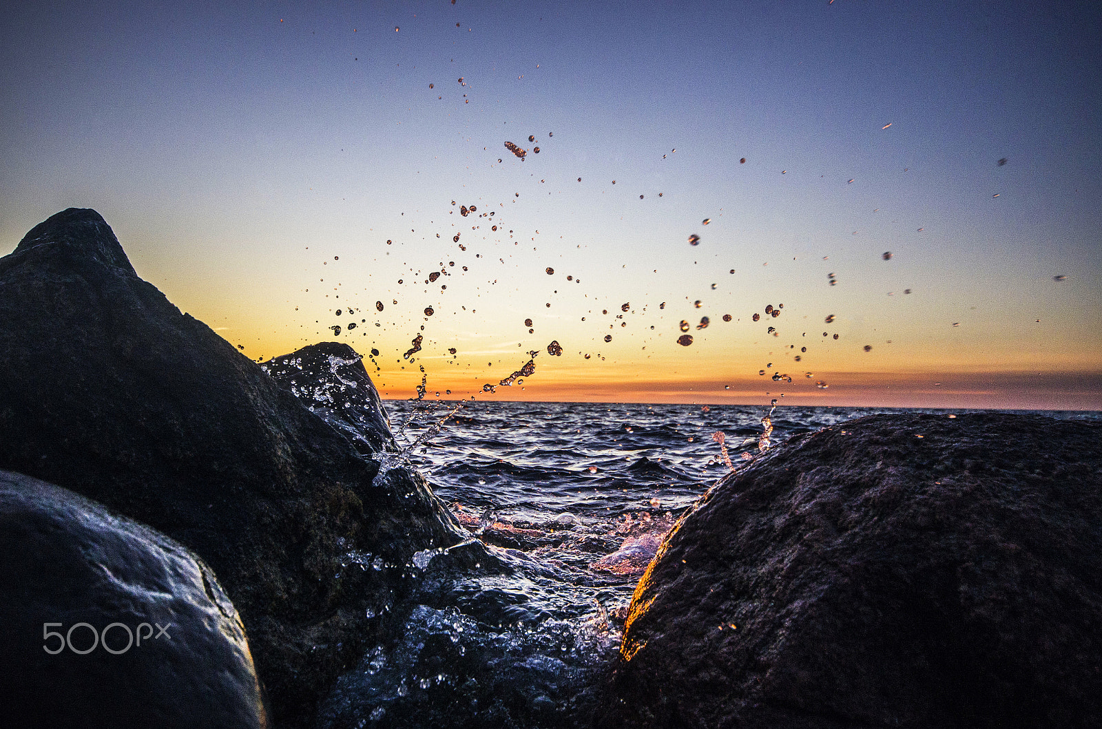 Sigma AF 10-20mm F4-5.6 EX DC sample photo. Splash! photography