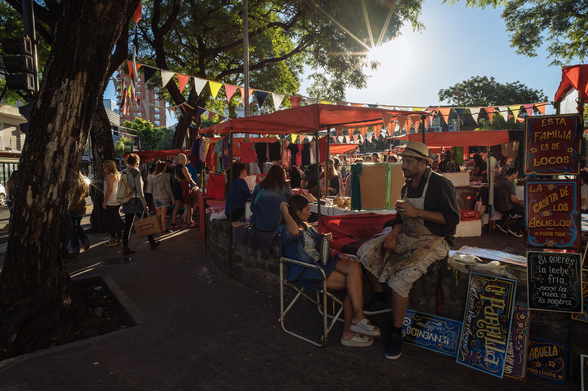 E 21mm F2.8 sample photo. Plaza serrano photography