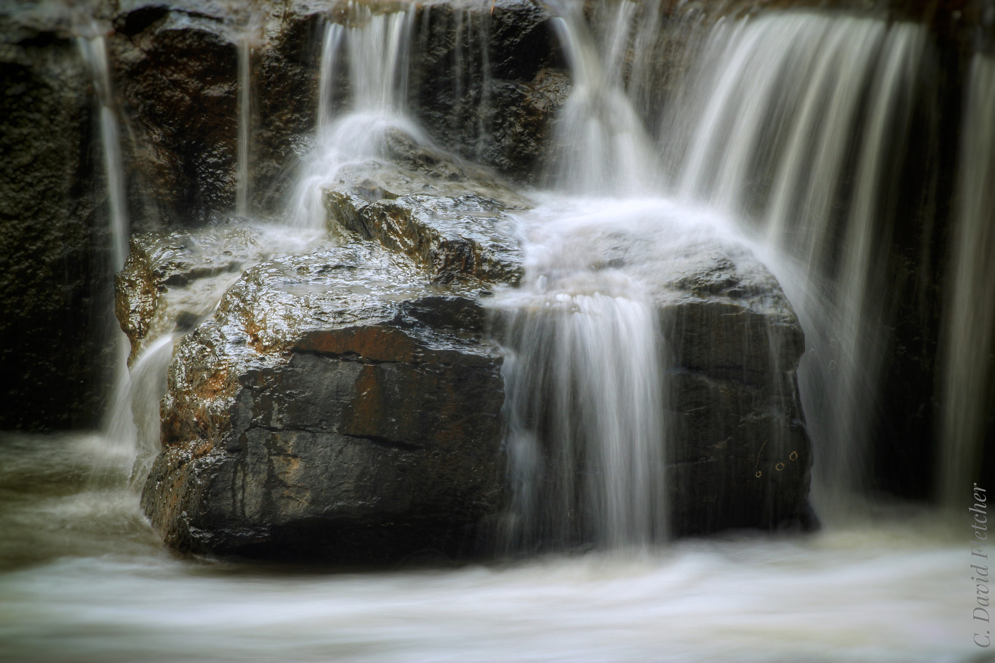 Canon EOS 550D (EOS Rebel T2i / EOS Kiss X4) + EF75-300mm f/4-5.6 sample photo. Waterfall dreamscape near high falls state park in georgia. photography