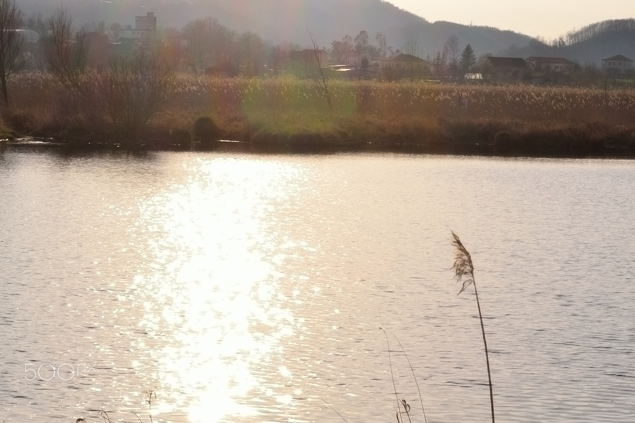 Sigma 70-300mm F4-5.6 APO DG Macro sample photo. Lake posta fibreno photography