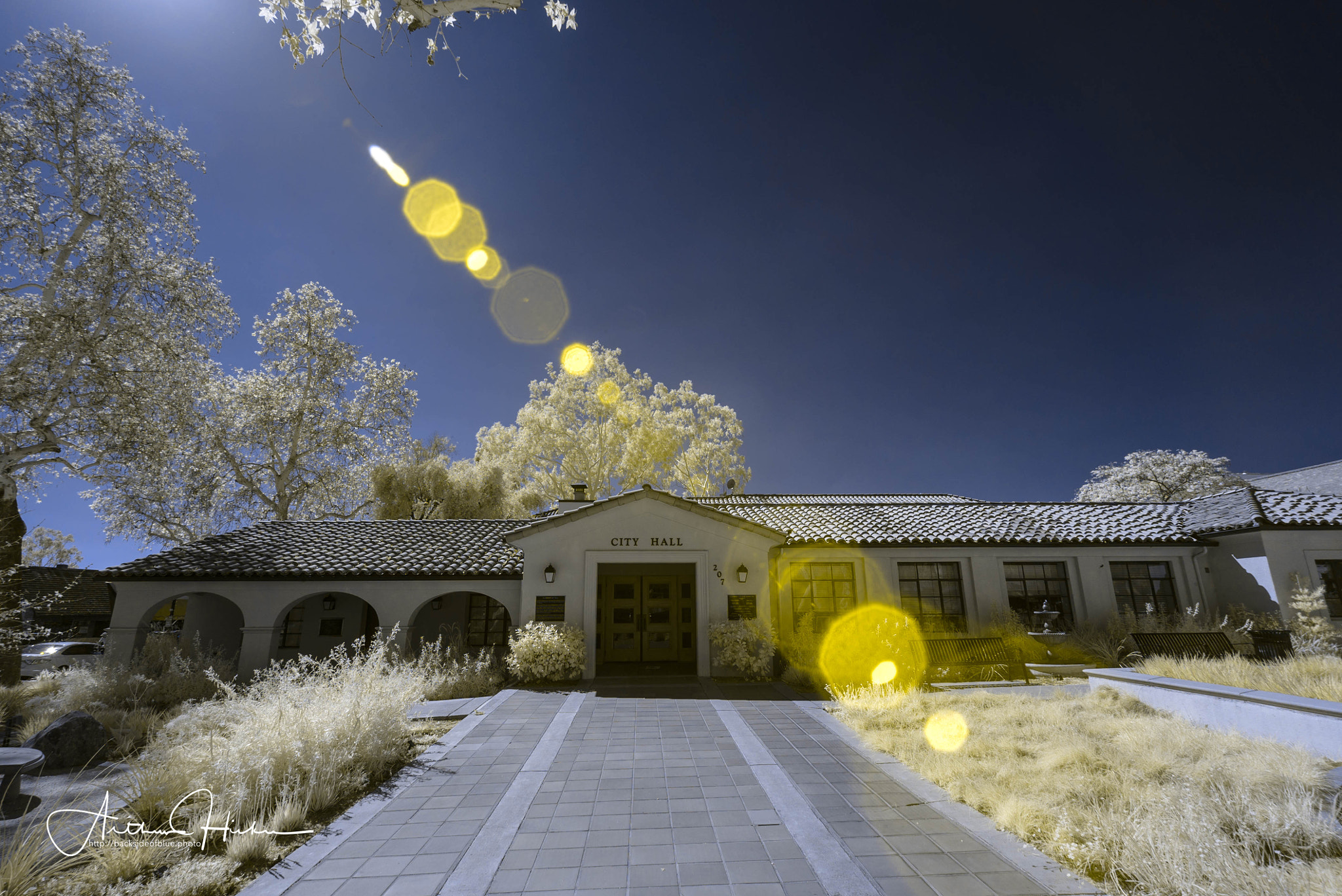 Sony a7S + Sony Vario-Tessar T* FE 16-35mm F4 ZA OSS sample photo. Claremont city hall ir color photography