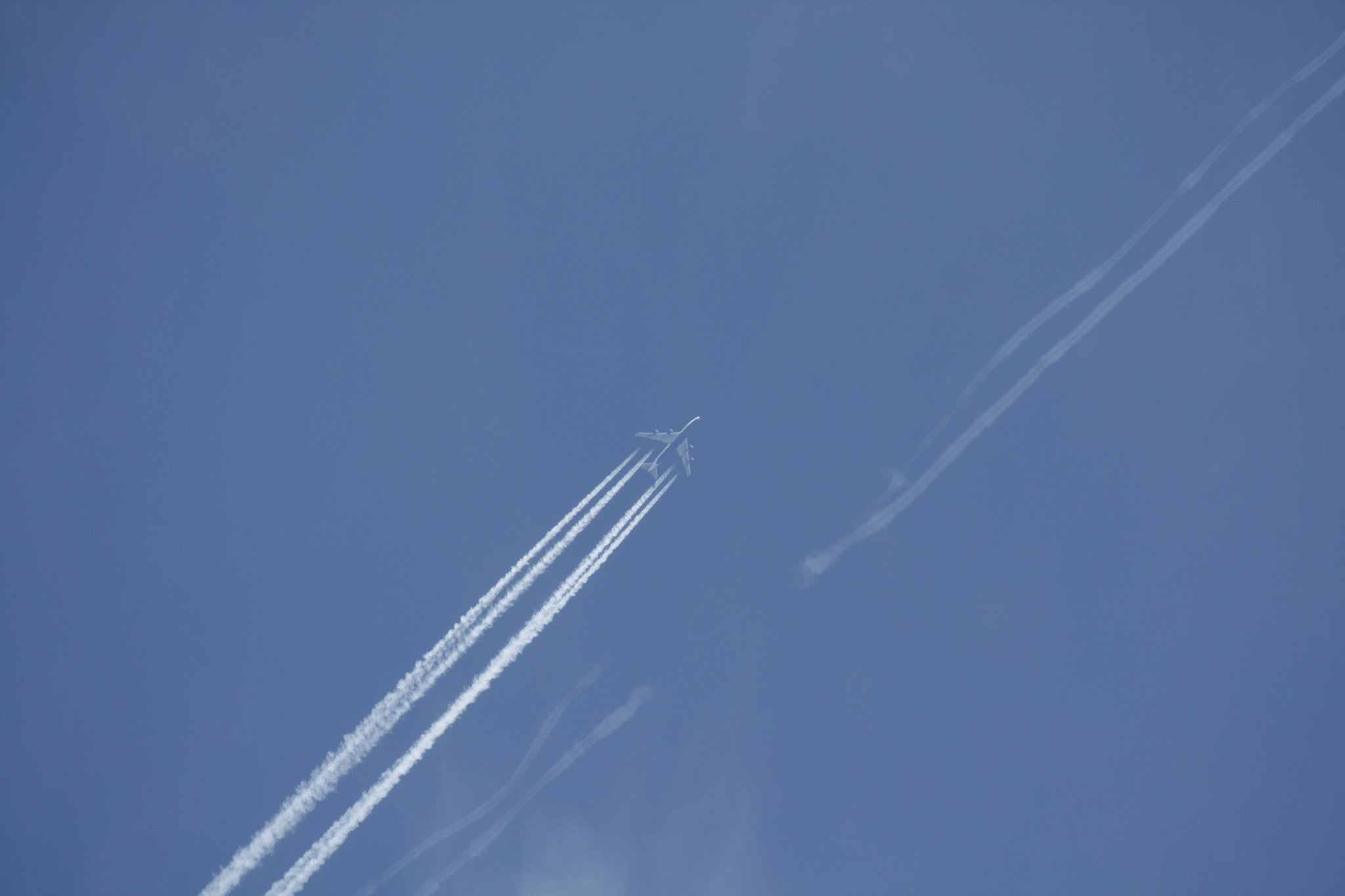 Canon EF-S 55-250mm F4-5.6 IS sample photo. 30,000 feet under photography