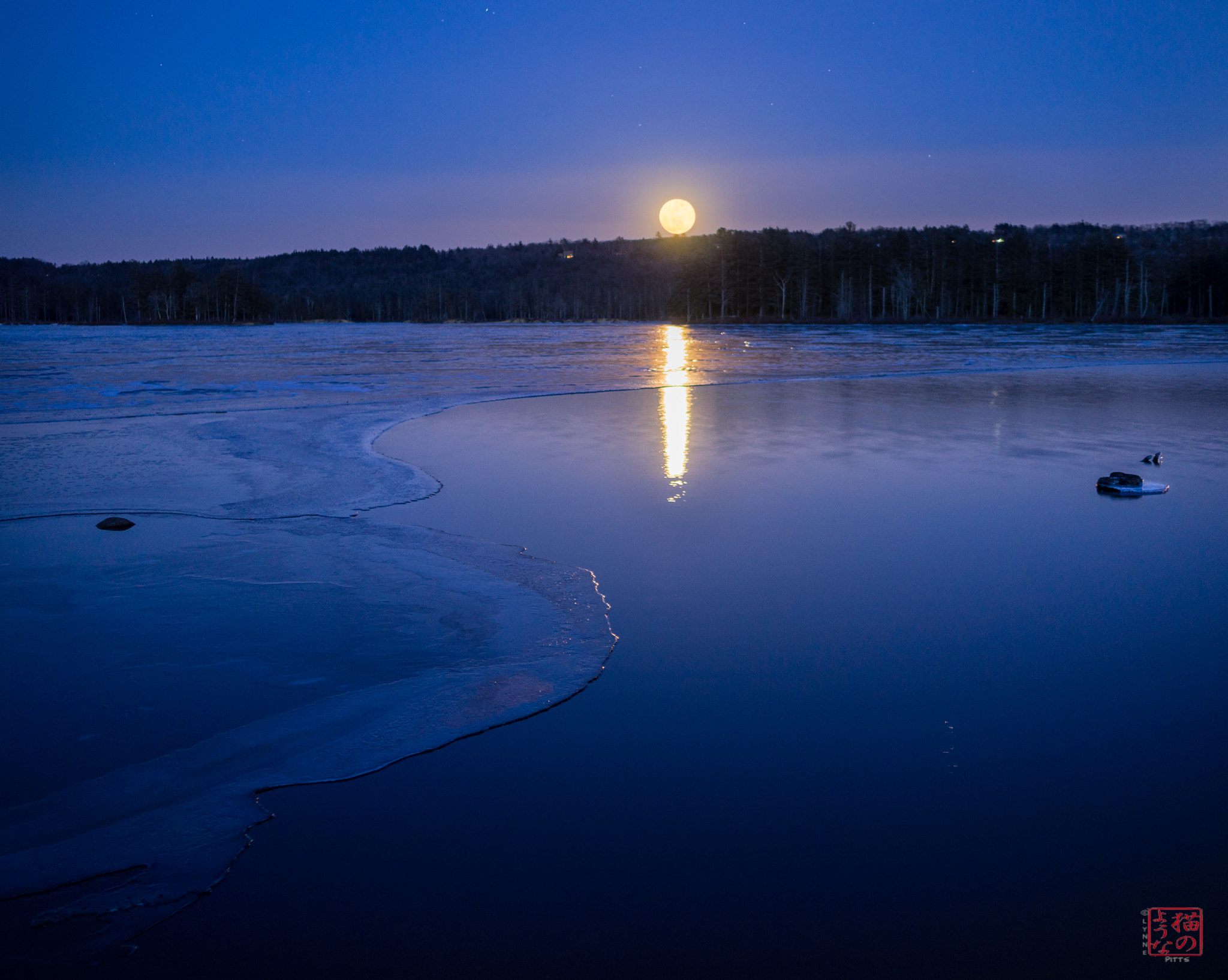 Sony a7 + Sony Sonnar T* E 24mm F1.8 ZA sample photo. Worm moon rising photography