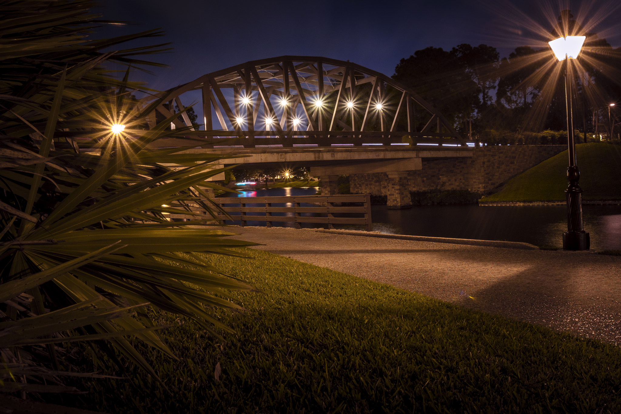 Canon EF 17-40mm F4L USM sample photo. Riverside walk french quarter disney photography