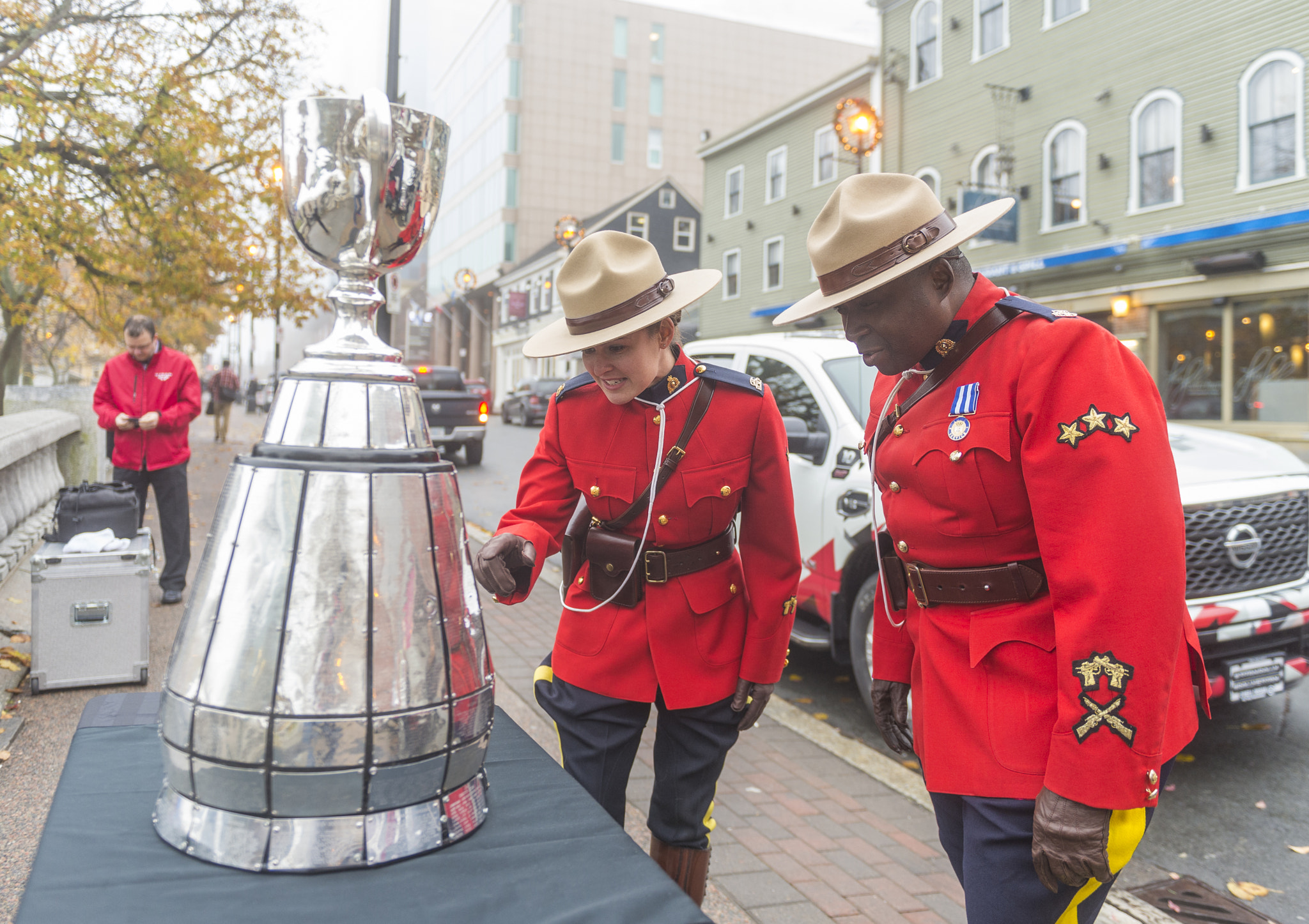 Nikon D4 sample photo. Sports/news -grey cup arrives in halifax photography