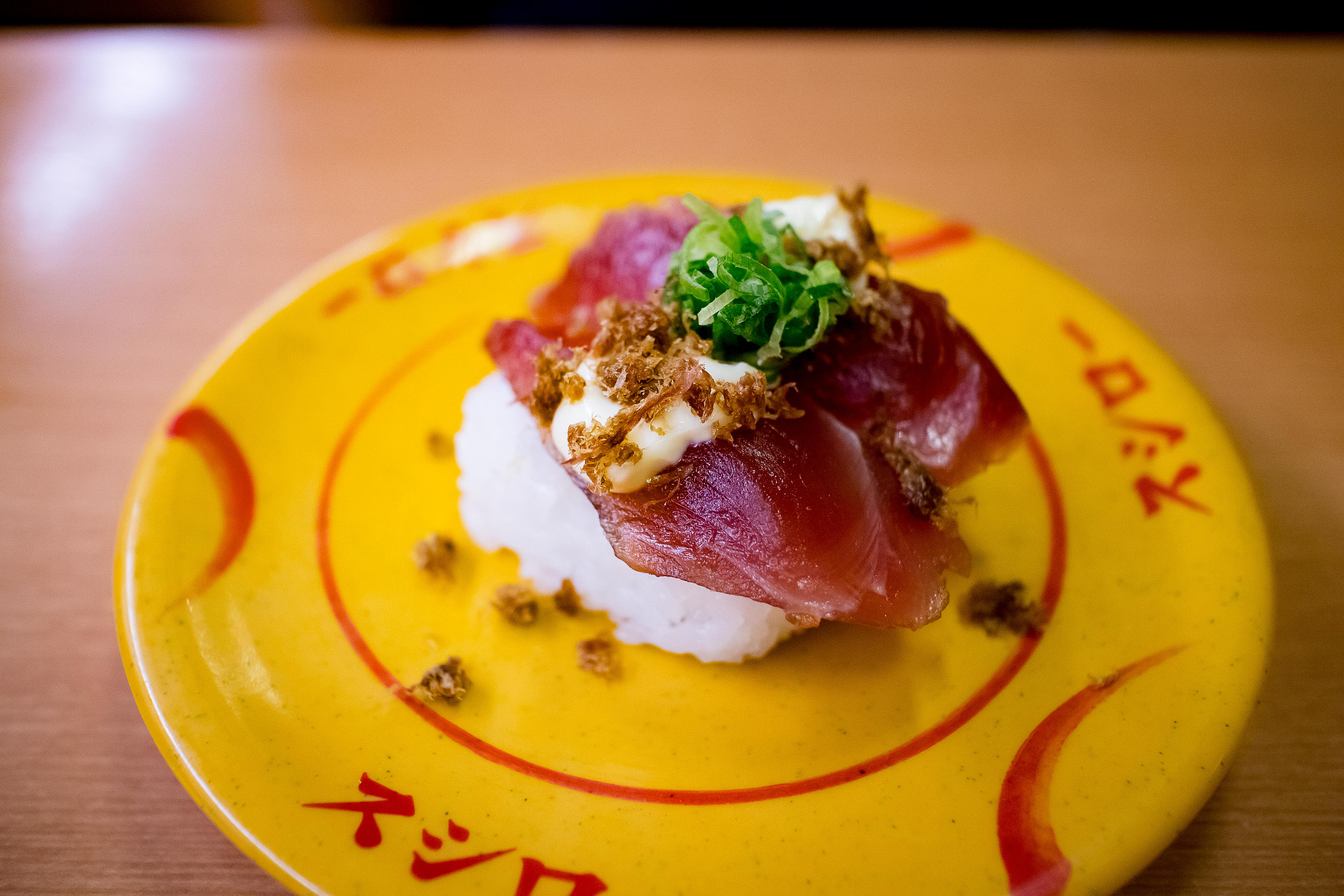Canon EOS M + Canon EF-M 22mm F2 STM sample photo. Sushi photography