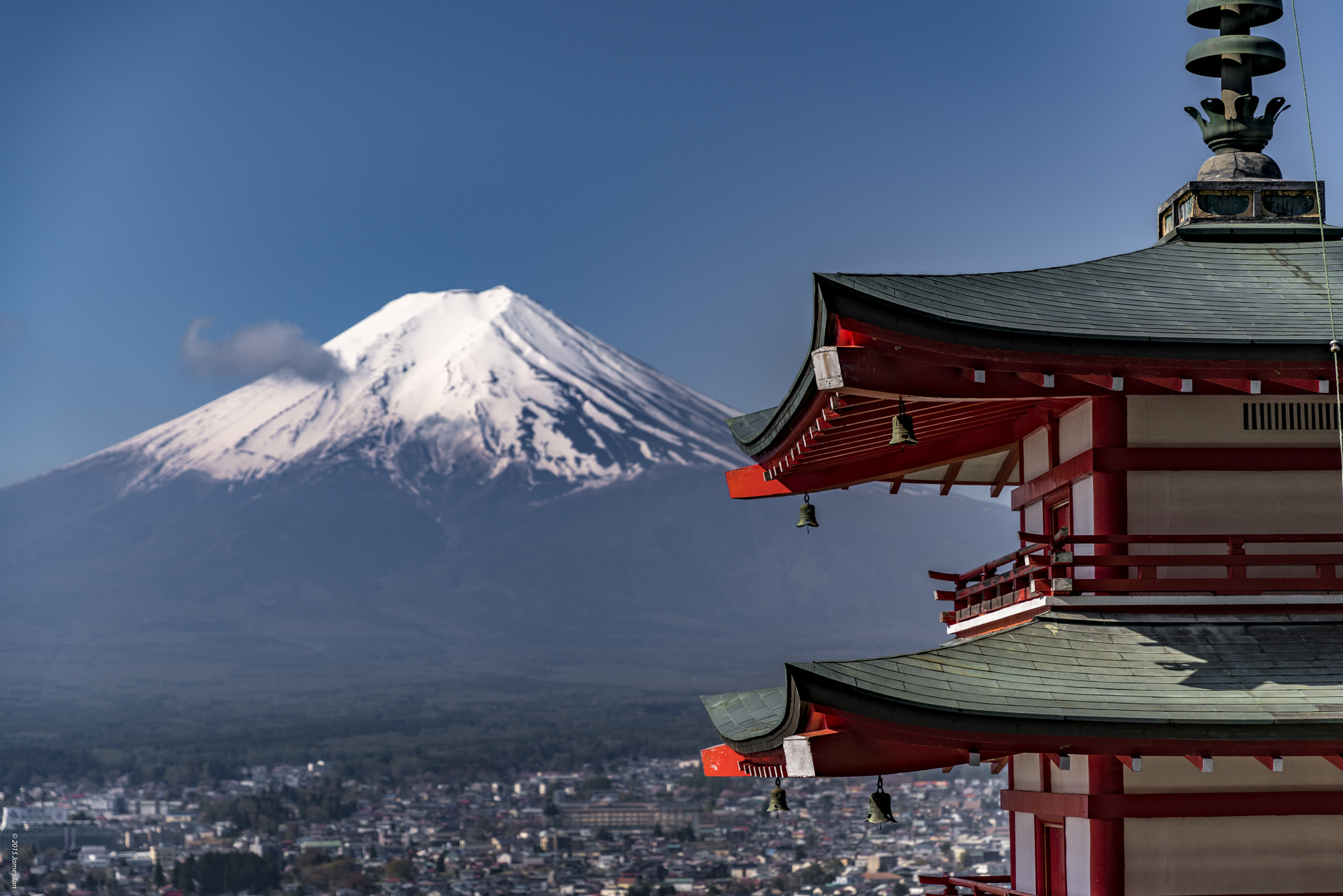Canon EF 24-70mm F2.8L II USM sample photo. Chureito pagoda mount fuji photography