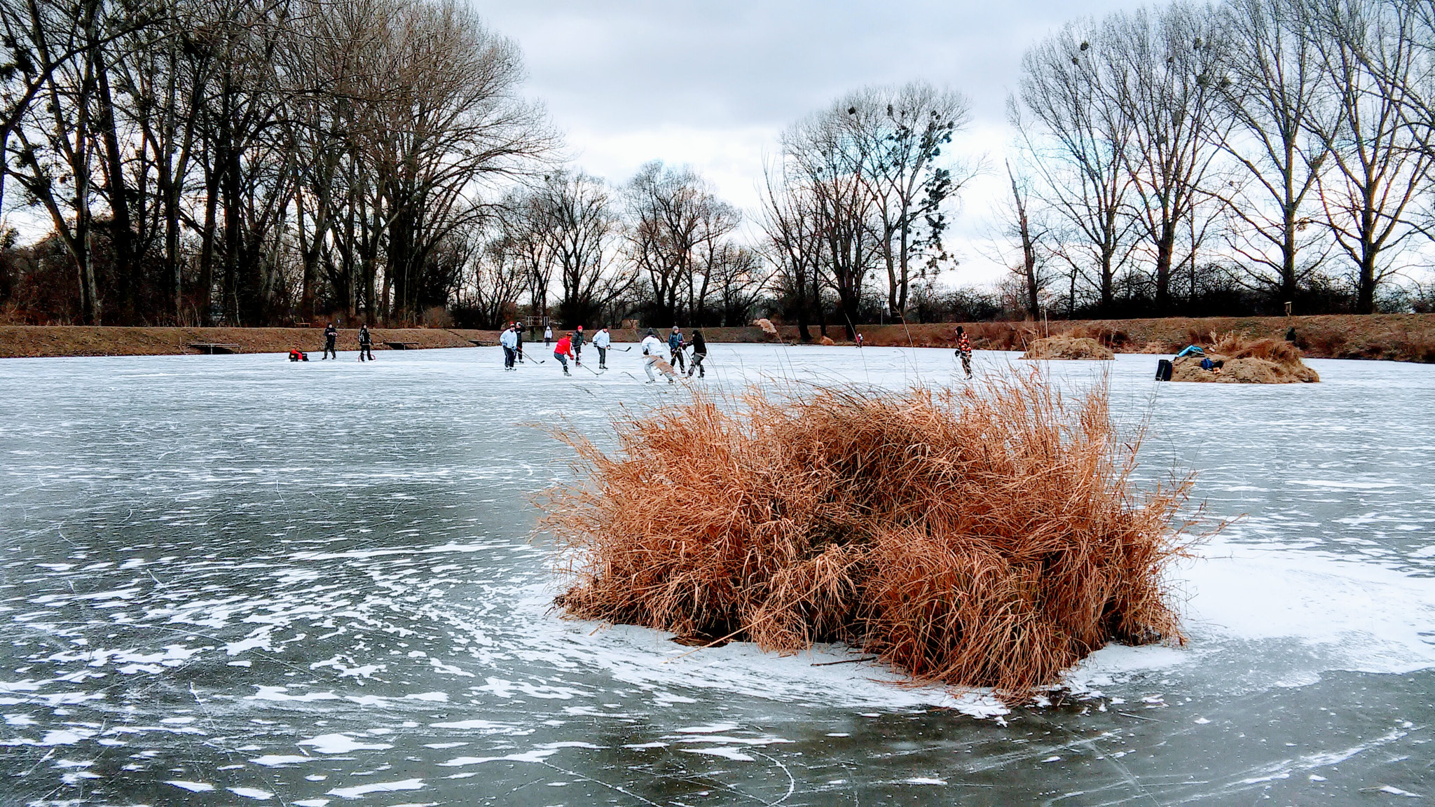 LG G3 S sample photo. Winter games on ice photography