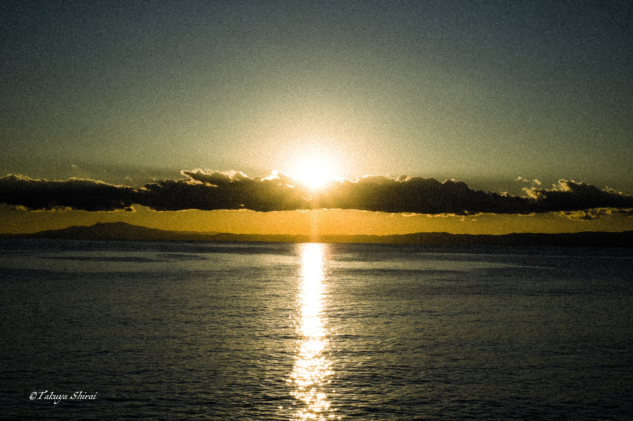 Fujifilm X-E1 + Fujifilm XF 35mm F1.4 R sample photo. Sundown photography