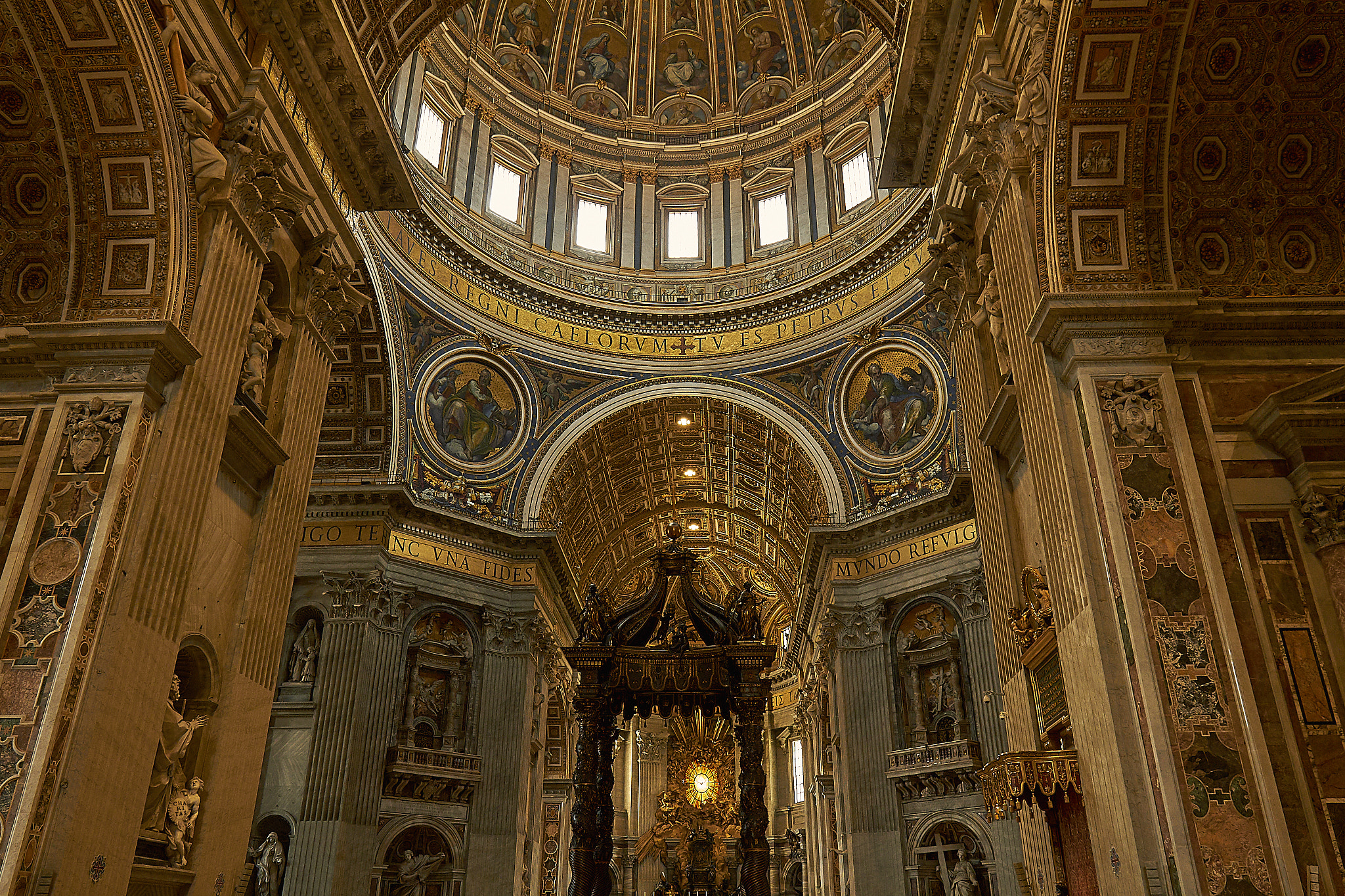 Canon EOS 7D + Canon EF 16-35mm F4L IS USM sample photo. The altar with bernini's baldacchino photography