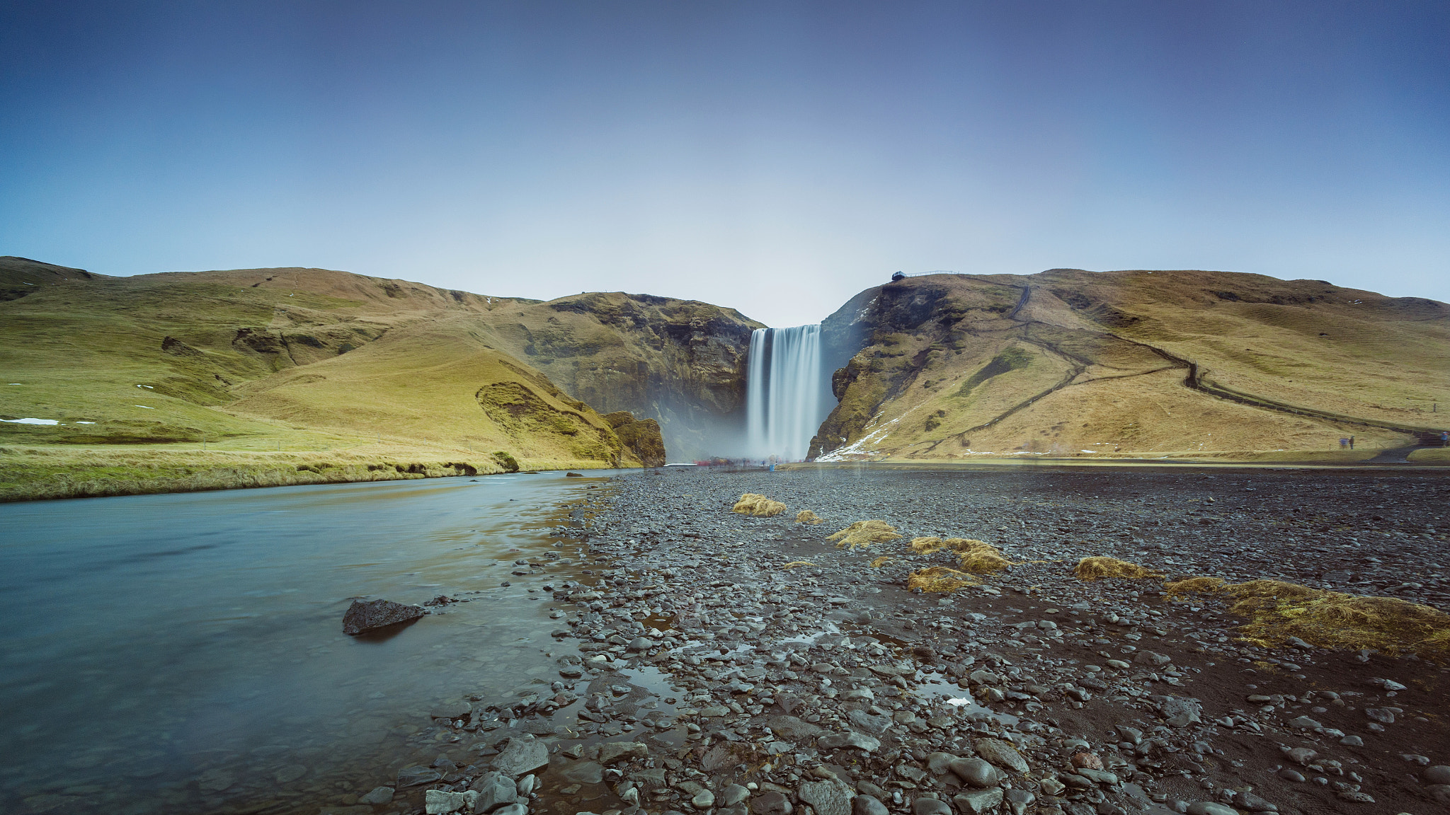 Pentax K-50 + Sigma AF 10-20mm F4-5.6 EX DC sample photo. Skogafoss long exposure photography