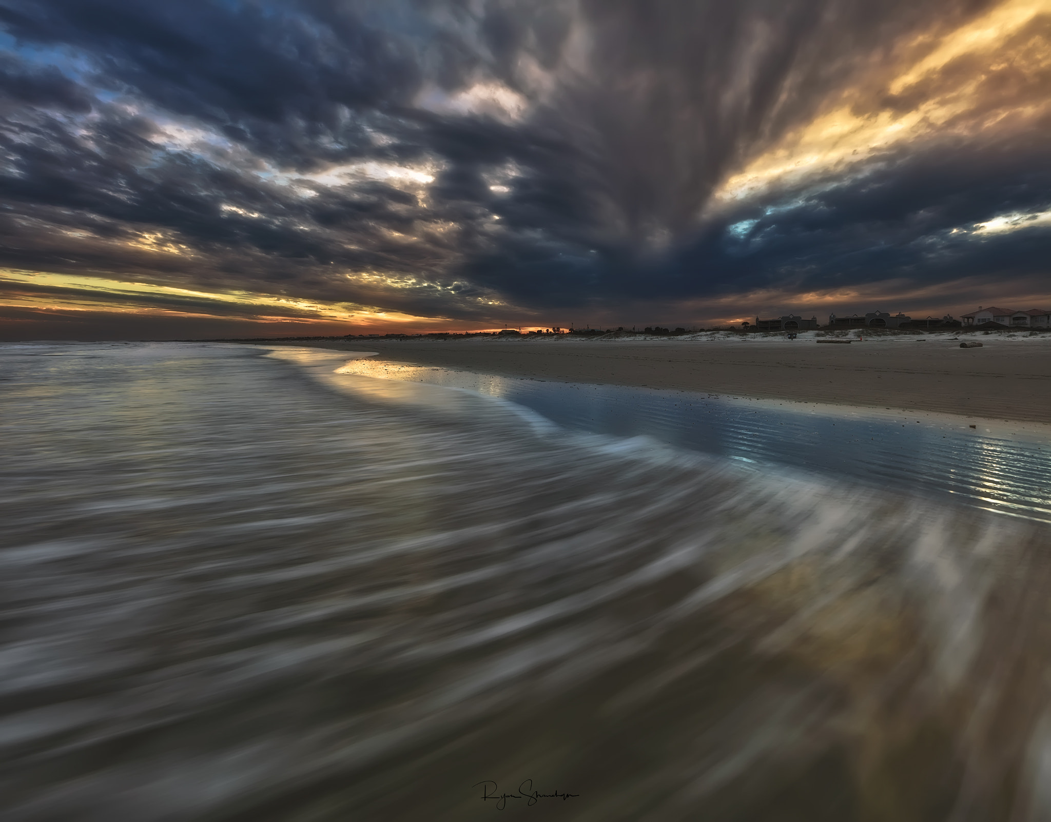 Canon EF 16-35mm F2.8L II USM sample photo. Beach streakin photography