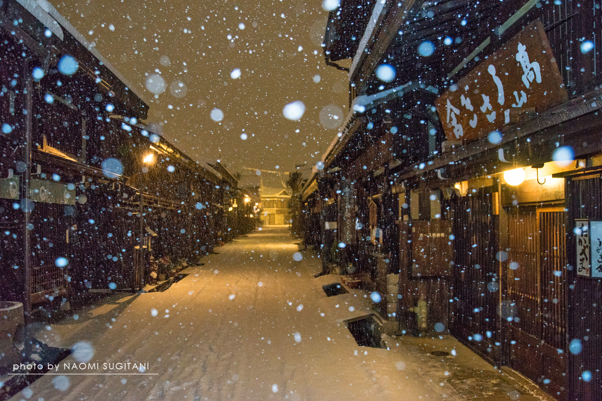 Tamron 18-270mm F3.5-6.3 Di II PZD sample photo. 雪降る飛騨高山 photography