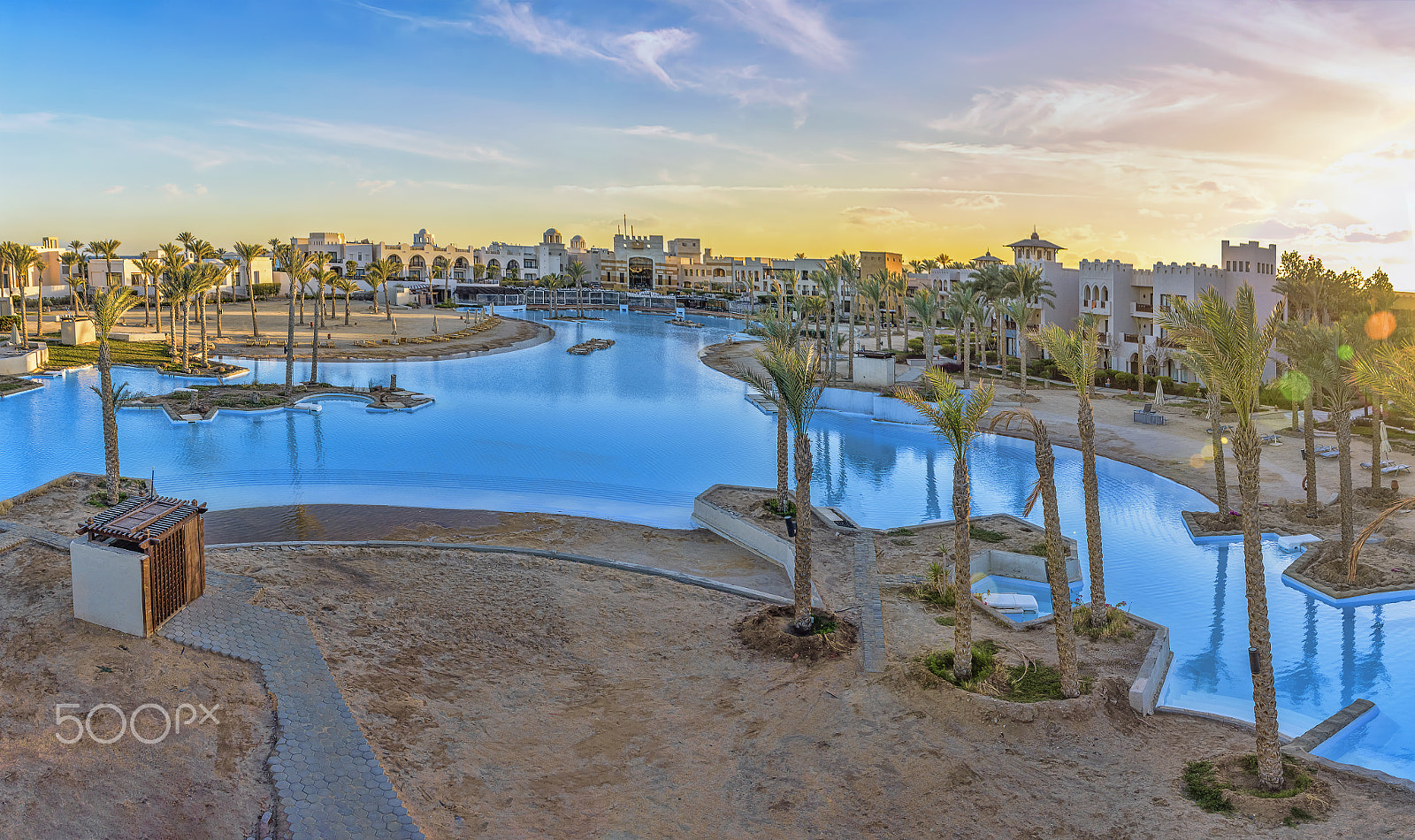 Nikon D7200 + Sigma 18-250mm F3.5-6.3 DC OS HSM sample photo. The hotel lagoona at sunset at red sea panoramic photo 9shots photography