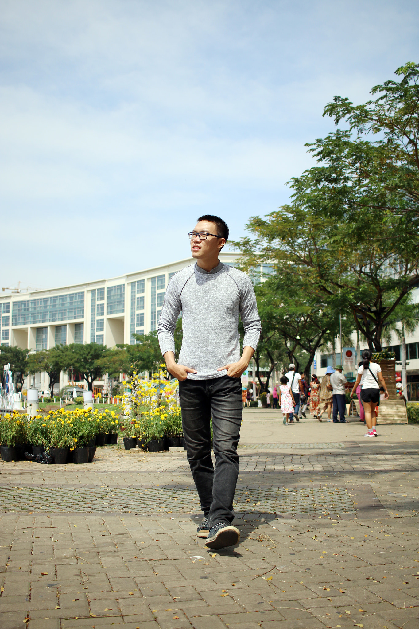 Canon EF-S 24mm F2.8 STM sample photo. Img photography