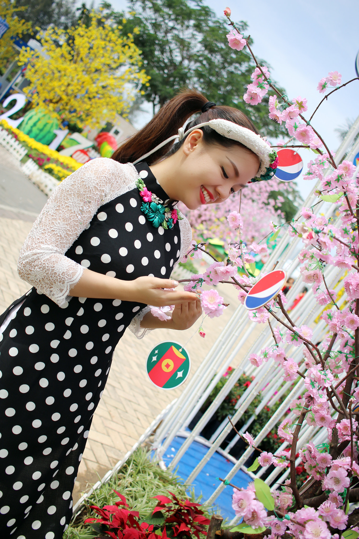 Canon EF-S 24mm F2.8 STM sample photo. Img photography