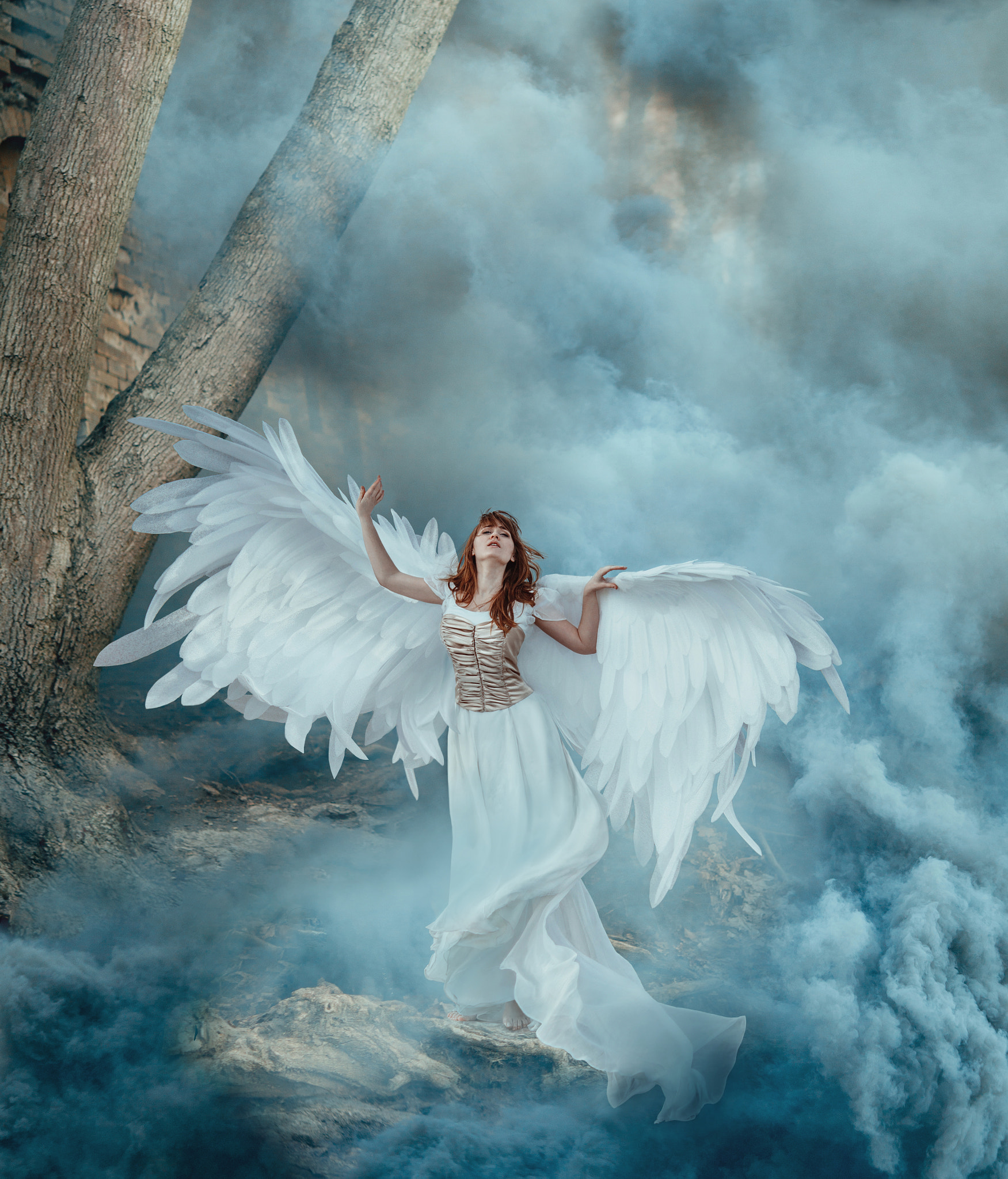Canon EOS 5D Mark II + Canon EF 135mm F2L USM sample photo. Wretched and divine photography