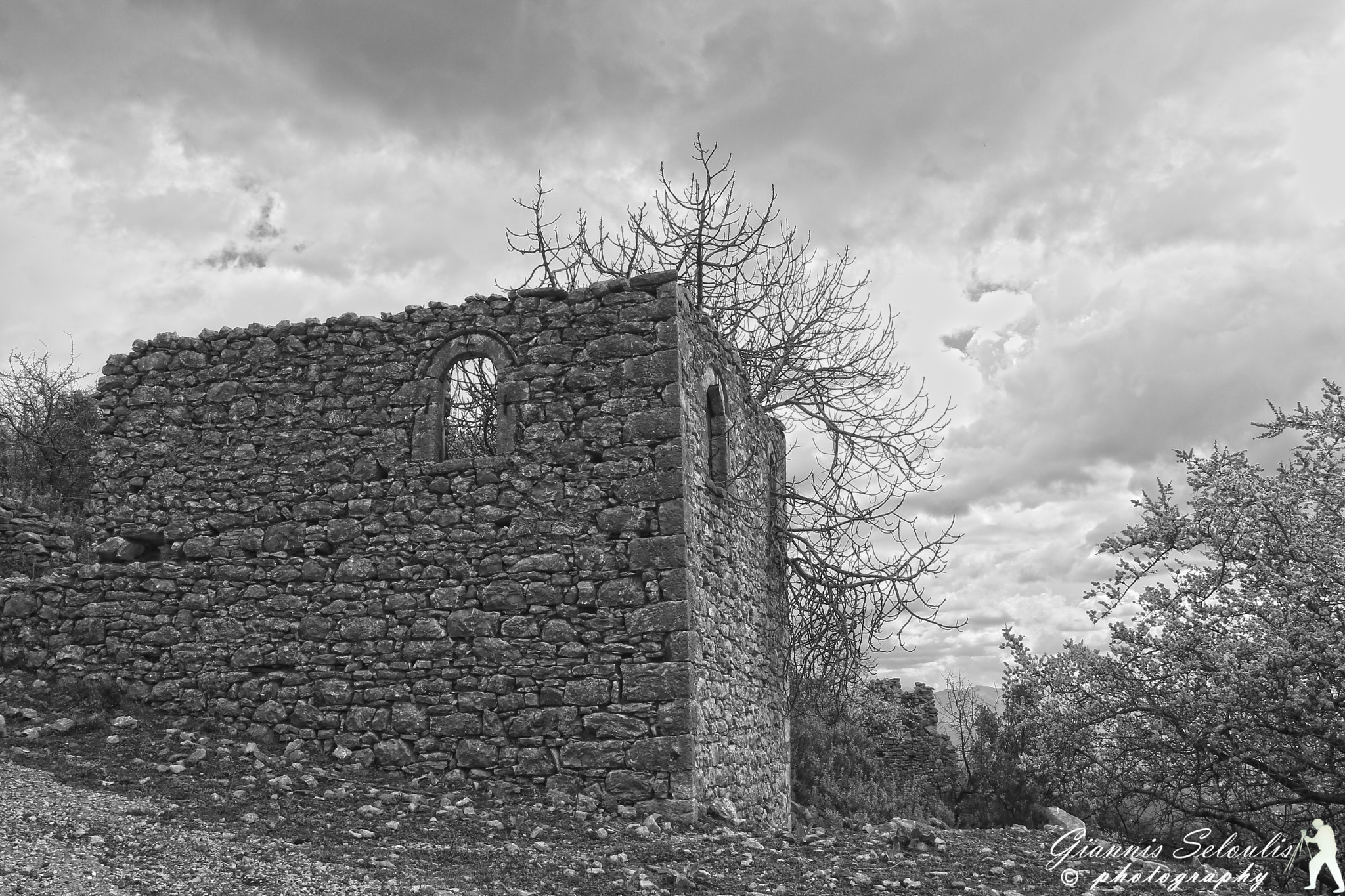 Canon EOS 760D (EOS Rebel T6s / EOS 8000D) sample photo. Stone years upper  Άνω Ψάρι Μεσσηνίας photography