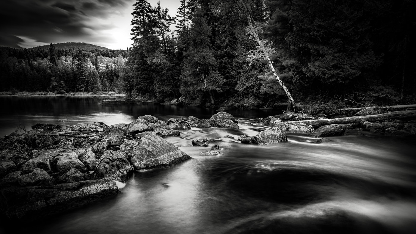 Fujifilm X-E2 + Fujifilm XF 14mm F2.8 R sample photo. L'assomption river, quebec, canada photography