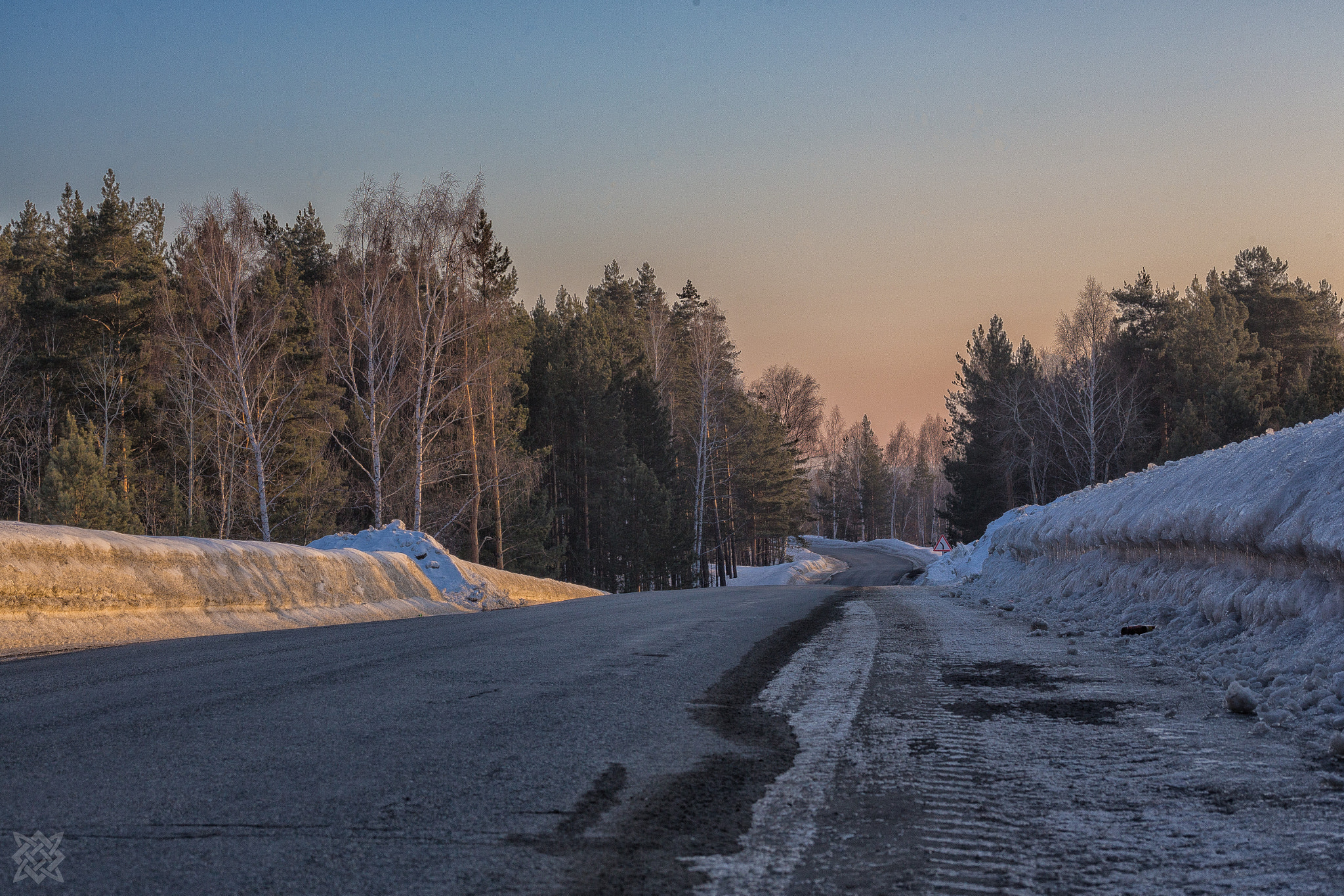 Canon EOS 6D + EF75-300mm f/4-5.6 sample photo. Forest road 2 photography