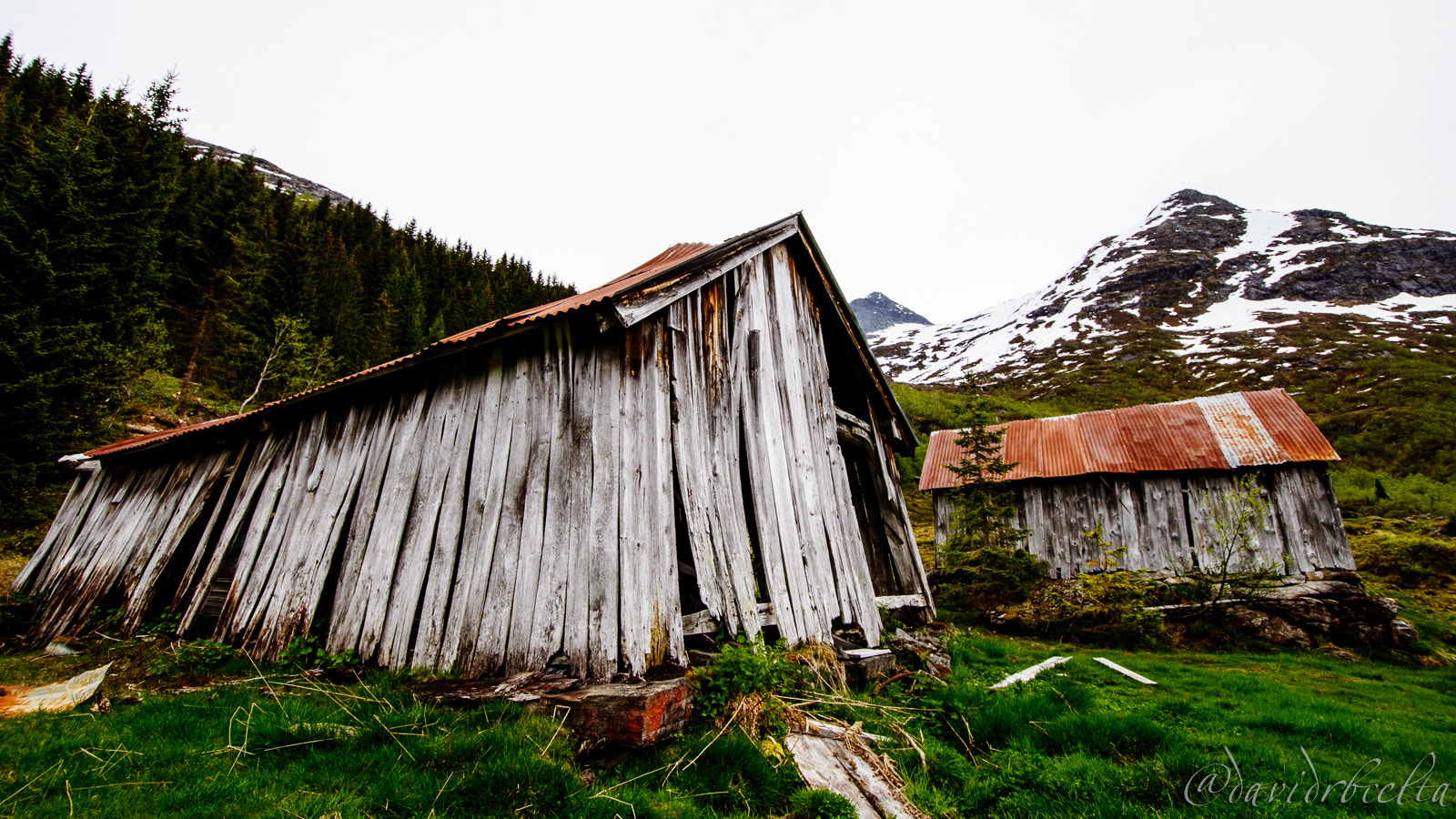 Nikon D300 sample photo. Norsk skur photography