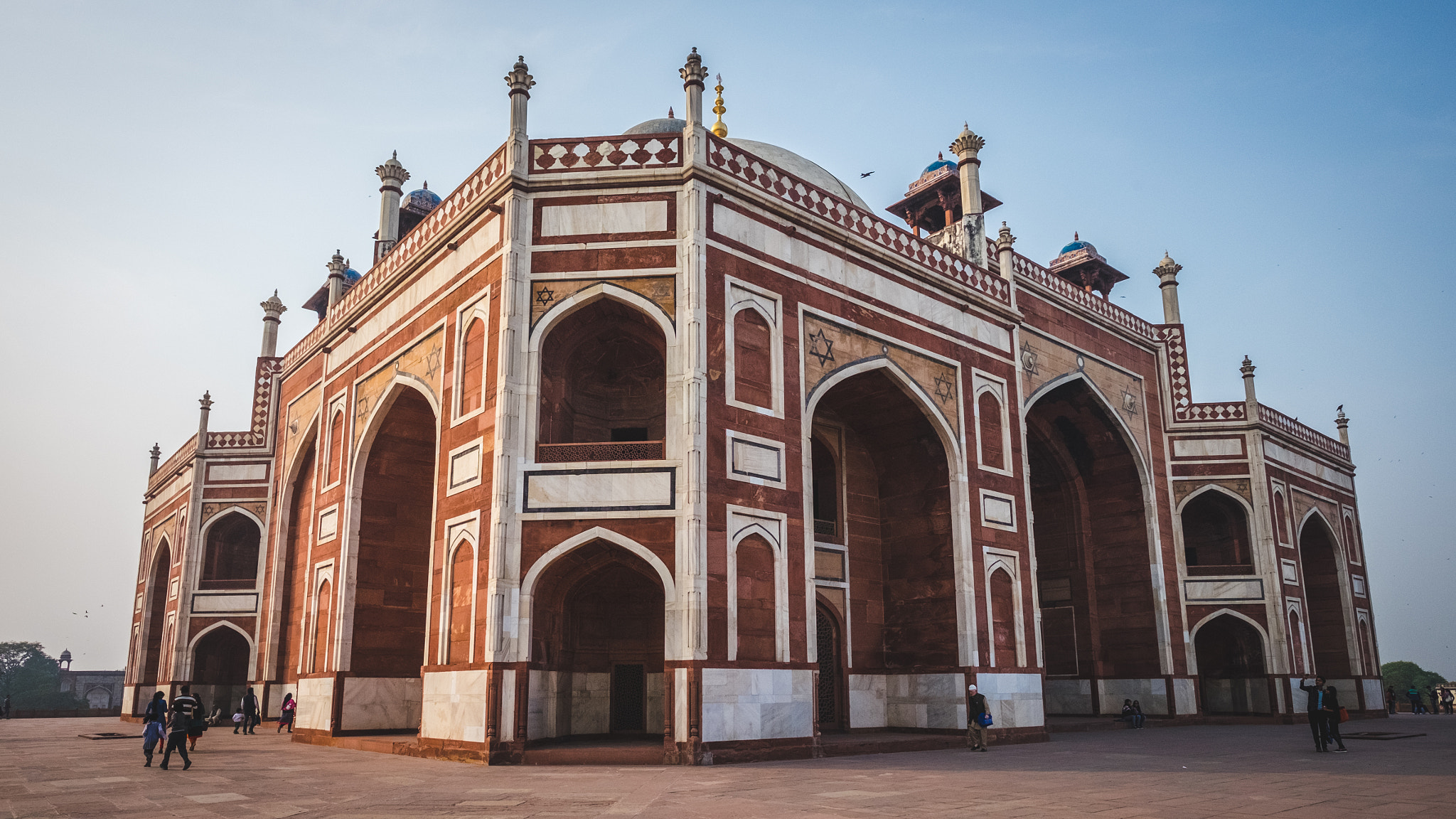 Fujifilm X-T1 + Fujifilm XF 14mm F2.8 R sample photo. Humayun's tomb photography
