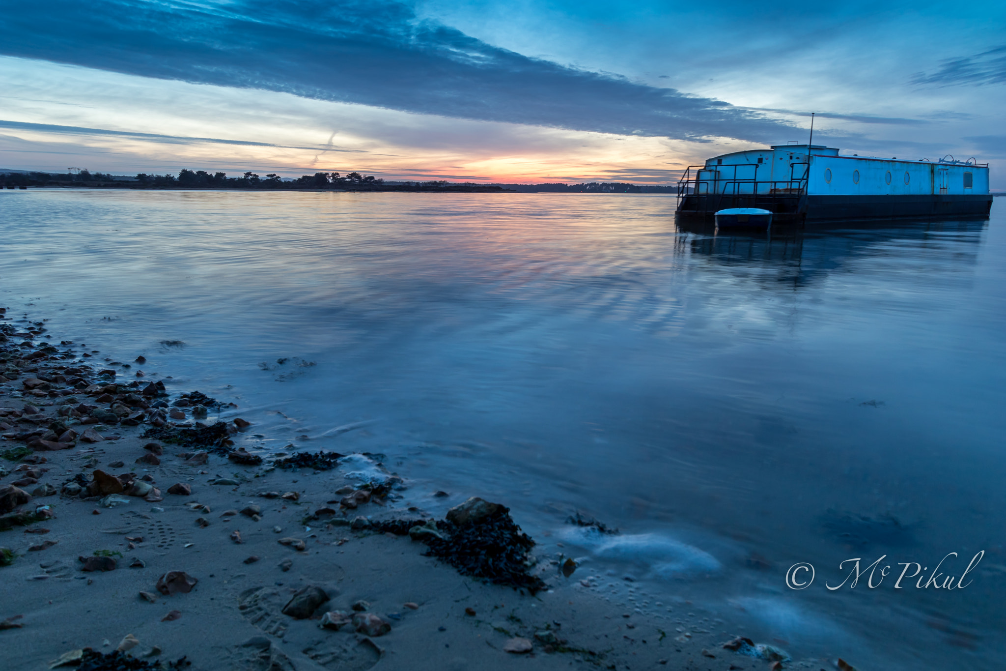Canon EF-S 10-22mm F3.5-4.5 USM sample photo. Sunset_studland photography