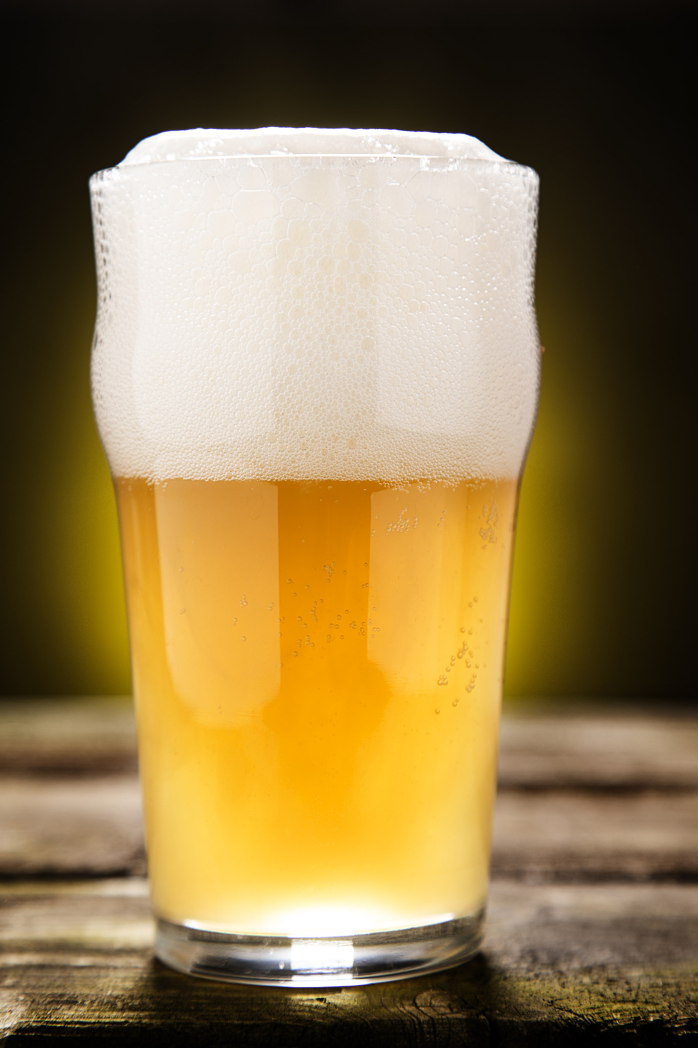 Canon EOS-1D X sample photo. One pint of farmhouse ale photography