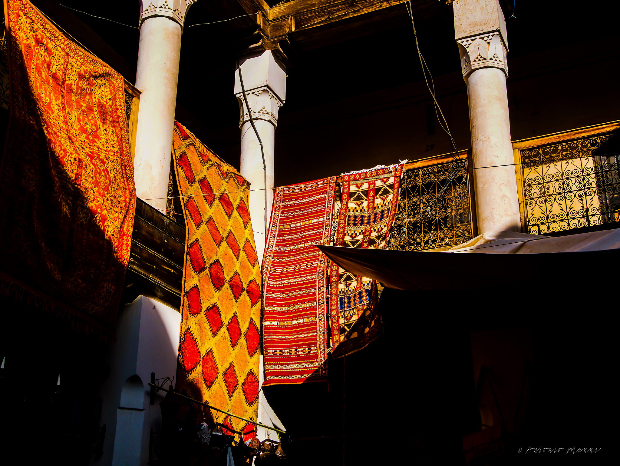 Panasonic Lumix DMC-GX7 sample photo. Medina of marrakech photography