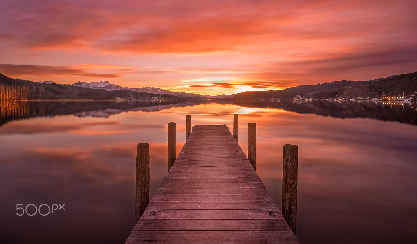 Nikon AF-S Nikkor 17-35mm F2.8D ED-IF sample photo. Sunset- lake wörthersee (austria) photography