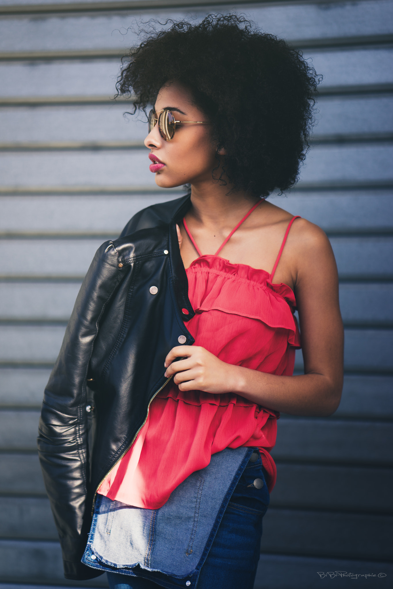 ZEISS Batis 85mm F1.8 sample photo. Séréna red photography