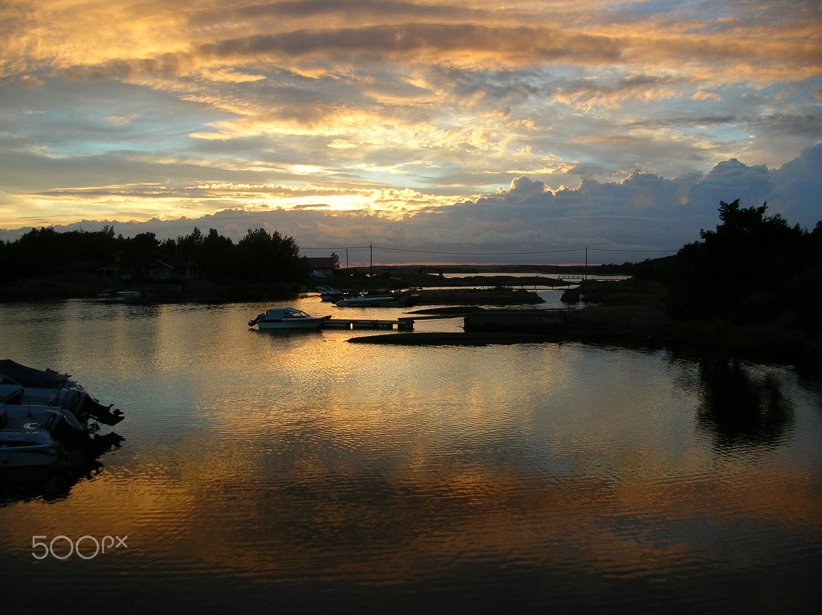 Nikon E4100 sample photo. Landscape with water photography