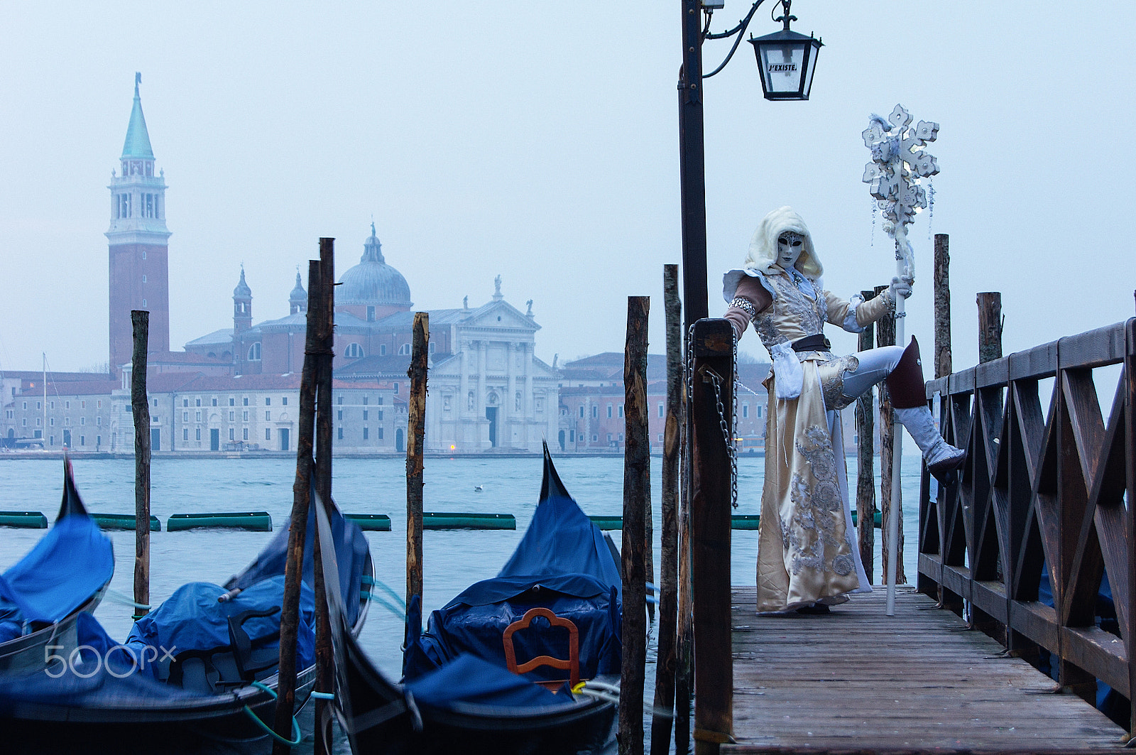 Sony SLT-A55 (SLT-A55V) sample photo. Venice: triumph of the winter photography