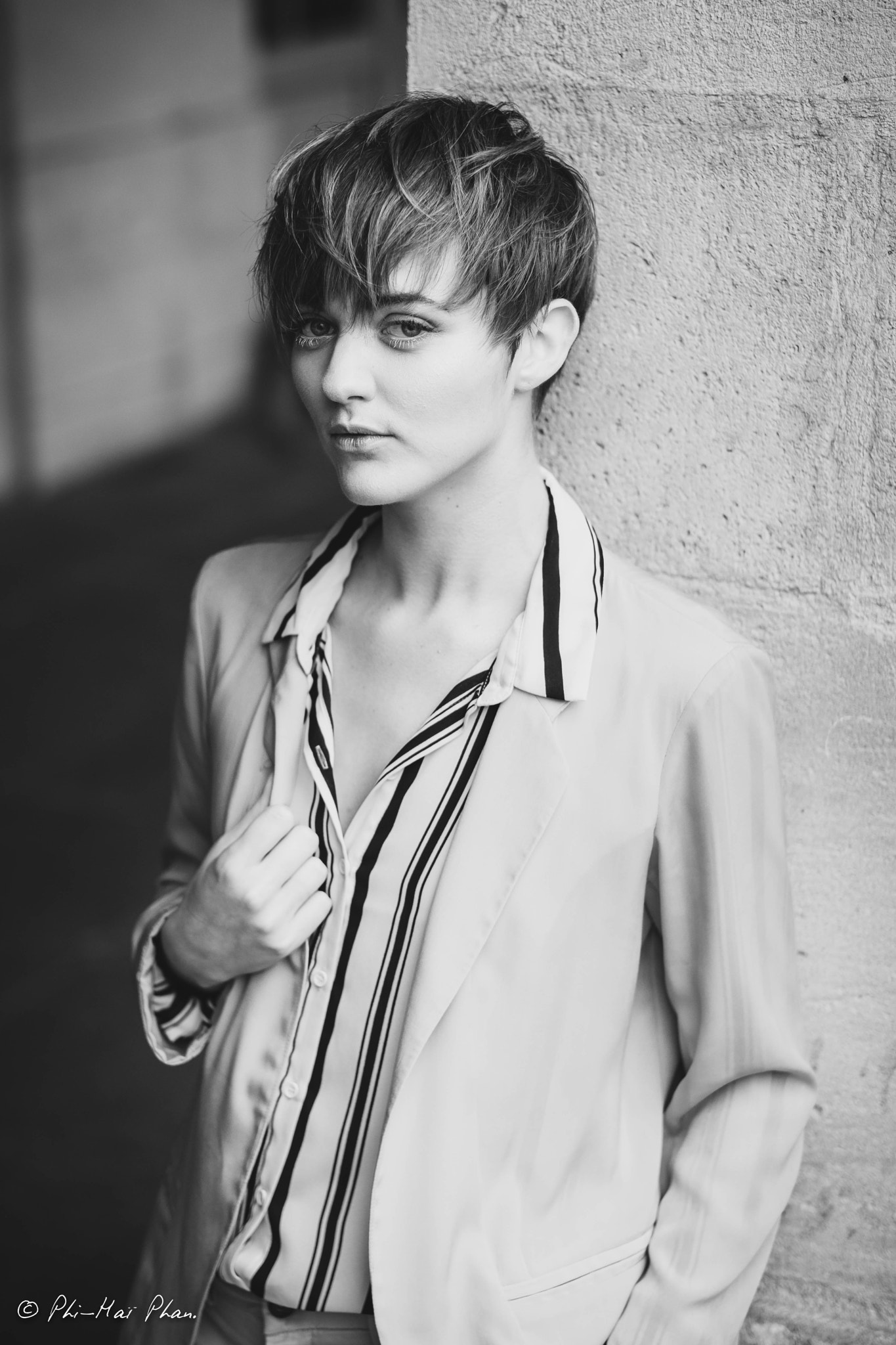 Fujifilm X-T2 + Fujifilm XF 56mm F1.2 R sample photo. Amélie androgyn photography