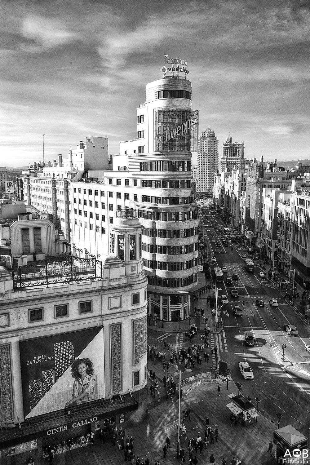 Canon EF-S 18-200mm F3.5-5.6 IS sample photo. Madrid photography