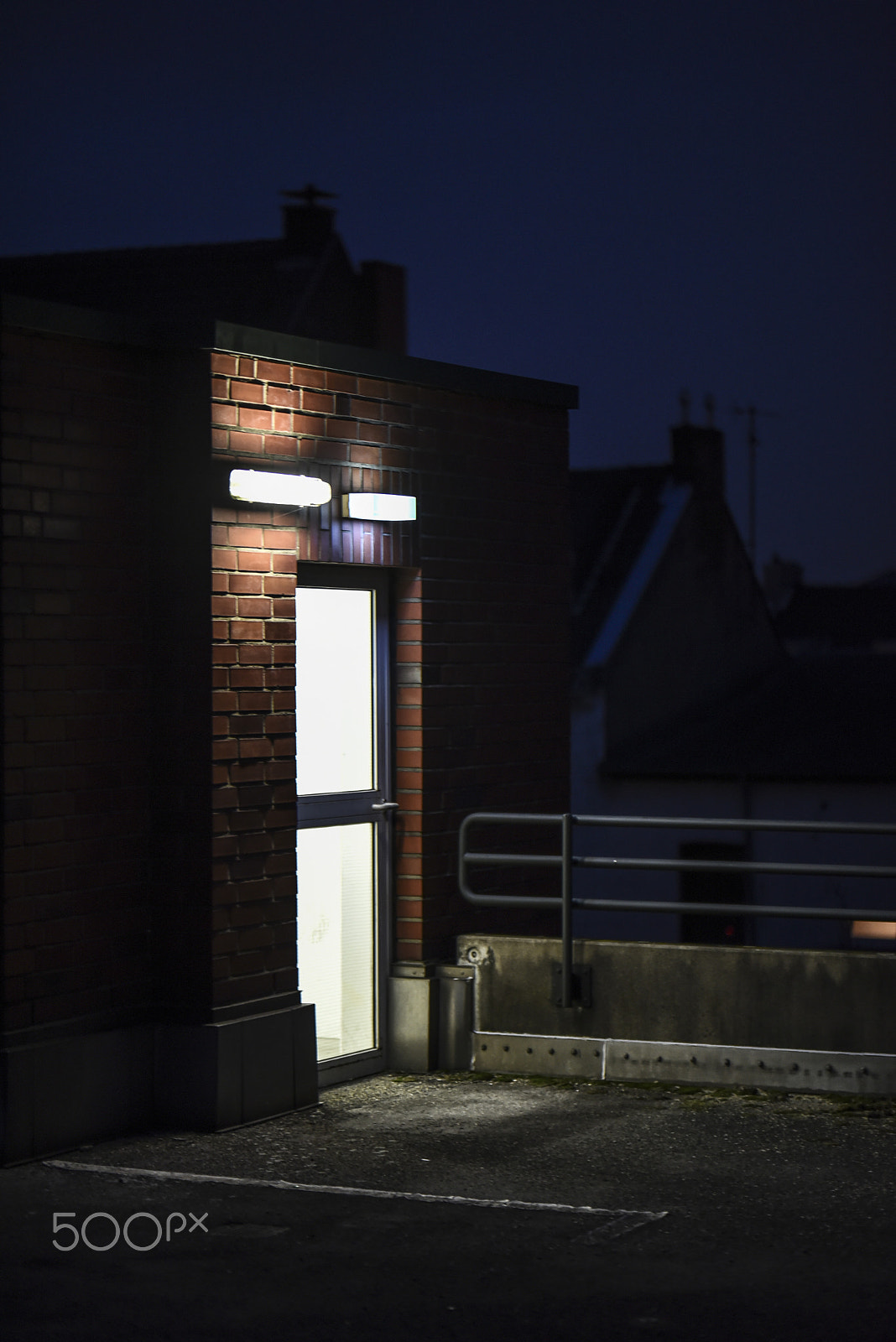 Nikon D750 + Sigma 105mm F2.8 EX DG Macro sample photo. Nonightlife photography