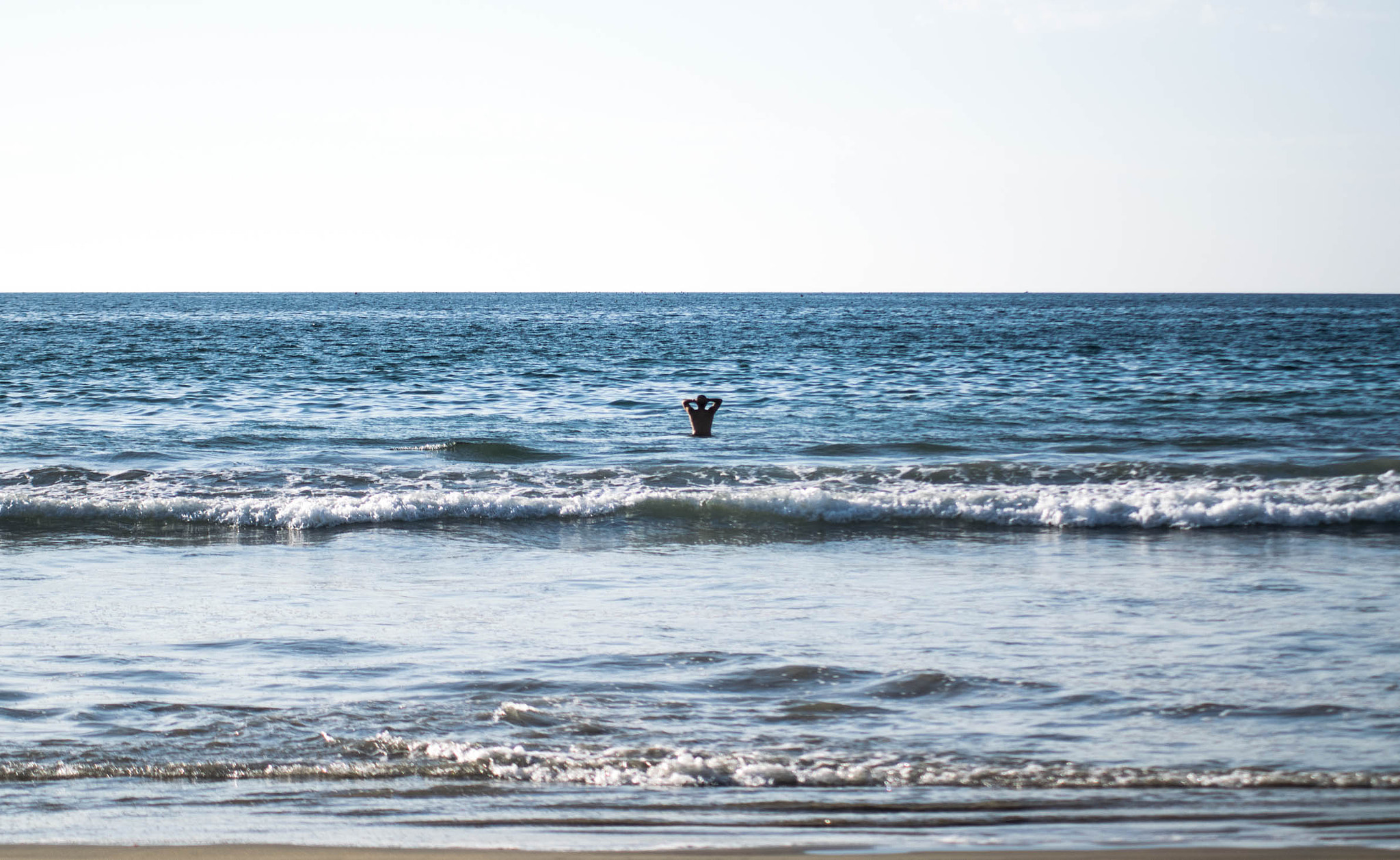 AF Zoom-Nikkor 70-210mm f/4 sample photo. Tongoy's beach photography