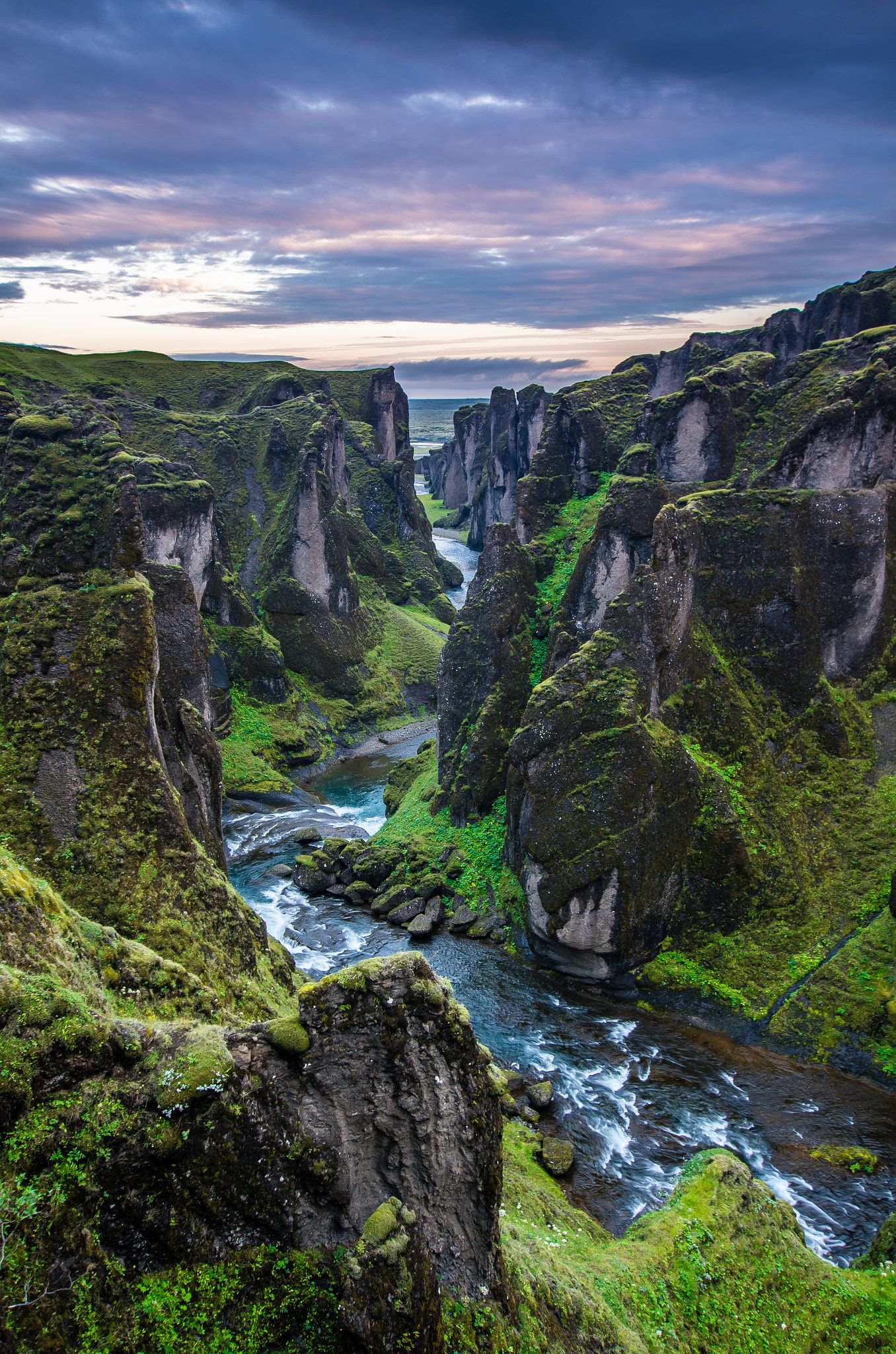 Pentax K-5 II + Sigma 10-20mm F3.5 EX DC HSM sample photo. Fjadrar gorge photography