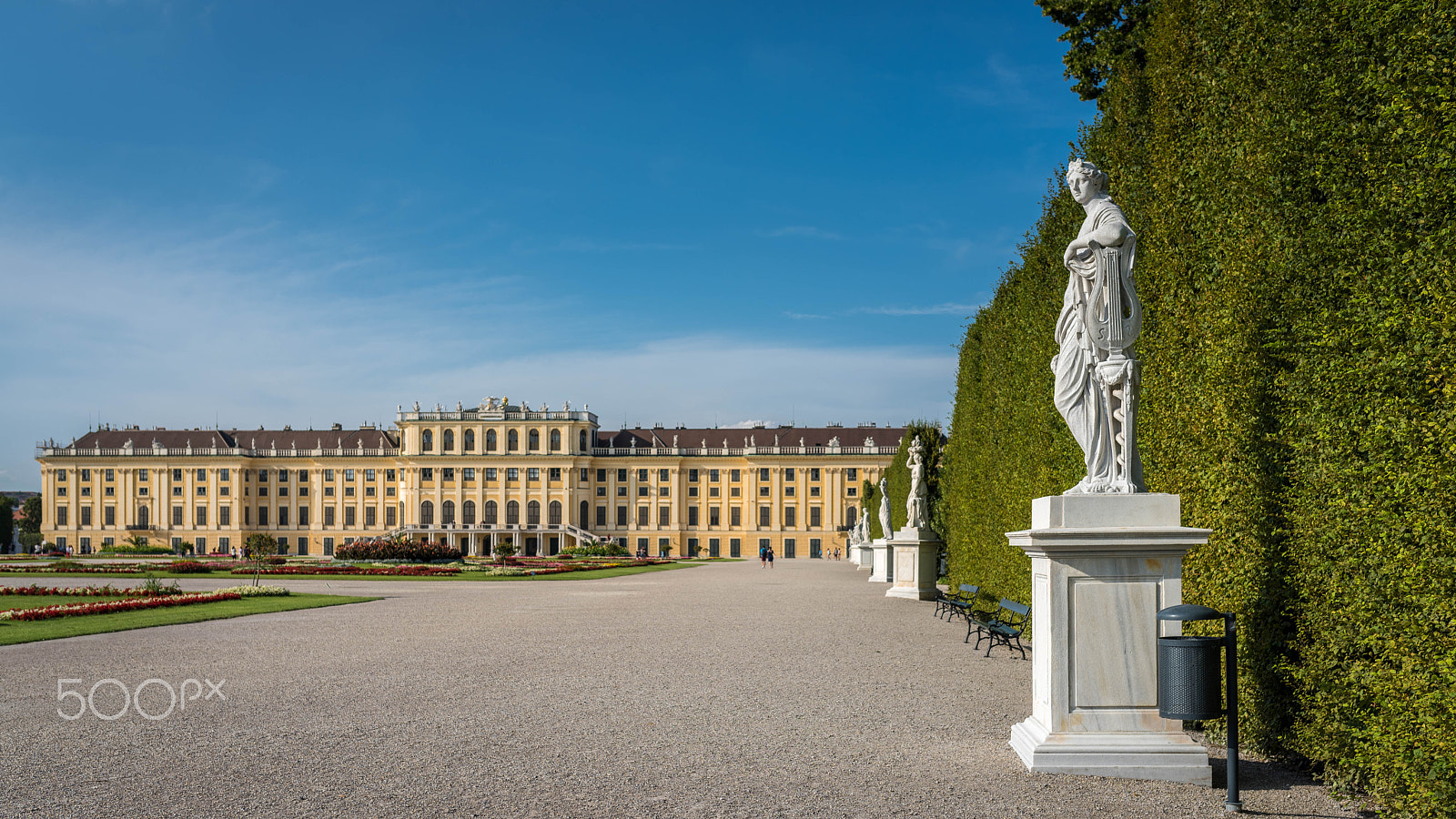 Nikon D810 + Sigma 35mm F1.4 DG HSM Art sample photo. Schloss schönbrunn photography